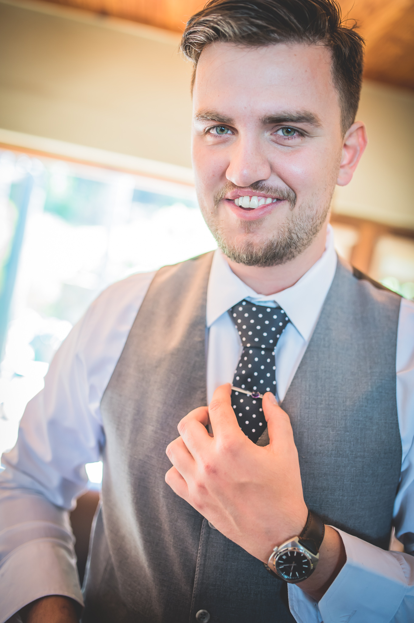 Cloe & Stephen - Getting Ready - Web Res (36 of 151).jpg