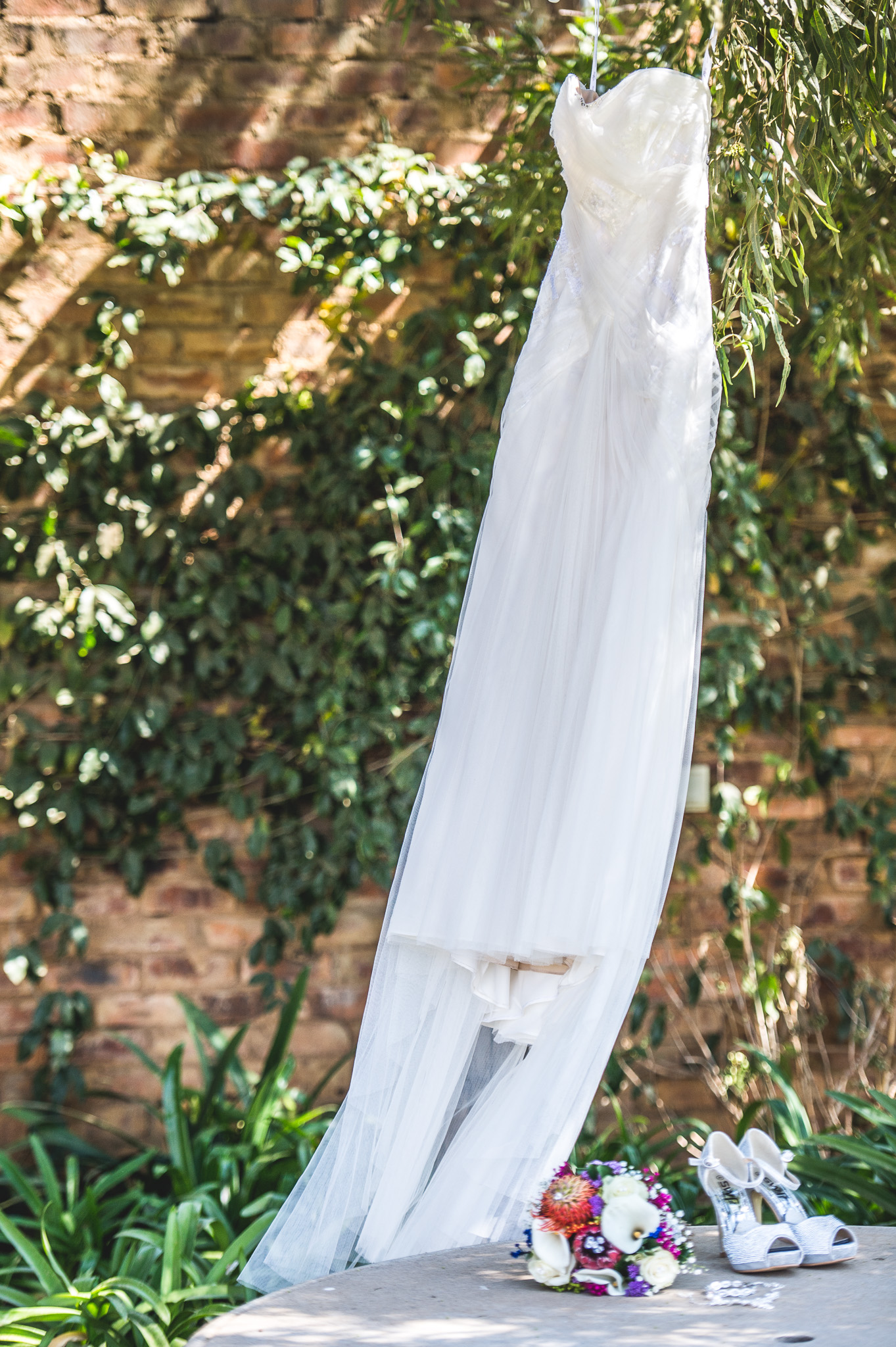 Cloe & Stephen - Getting Ready - Web Res (79 of 151).jpg