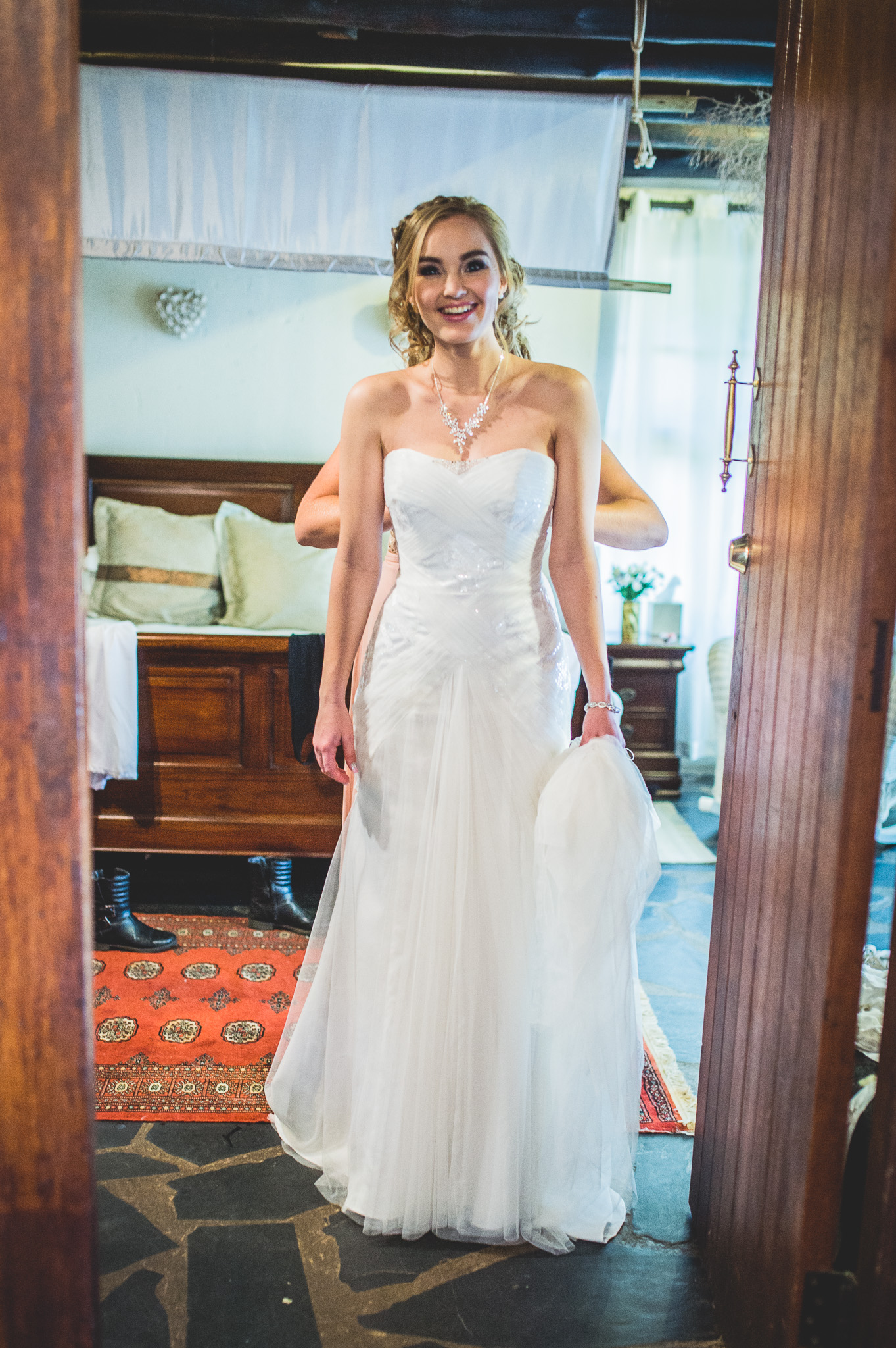 Cloe & Stephen - Getting Ready - Web Res (117 of 151).jpg