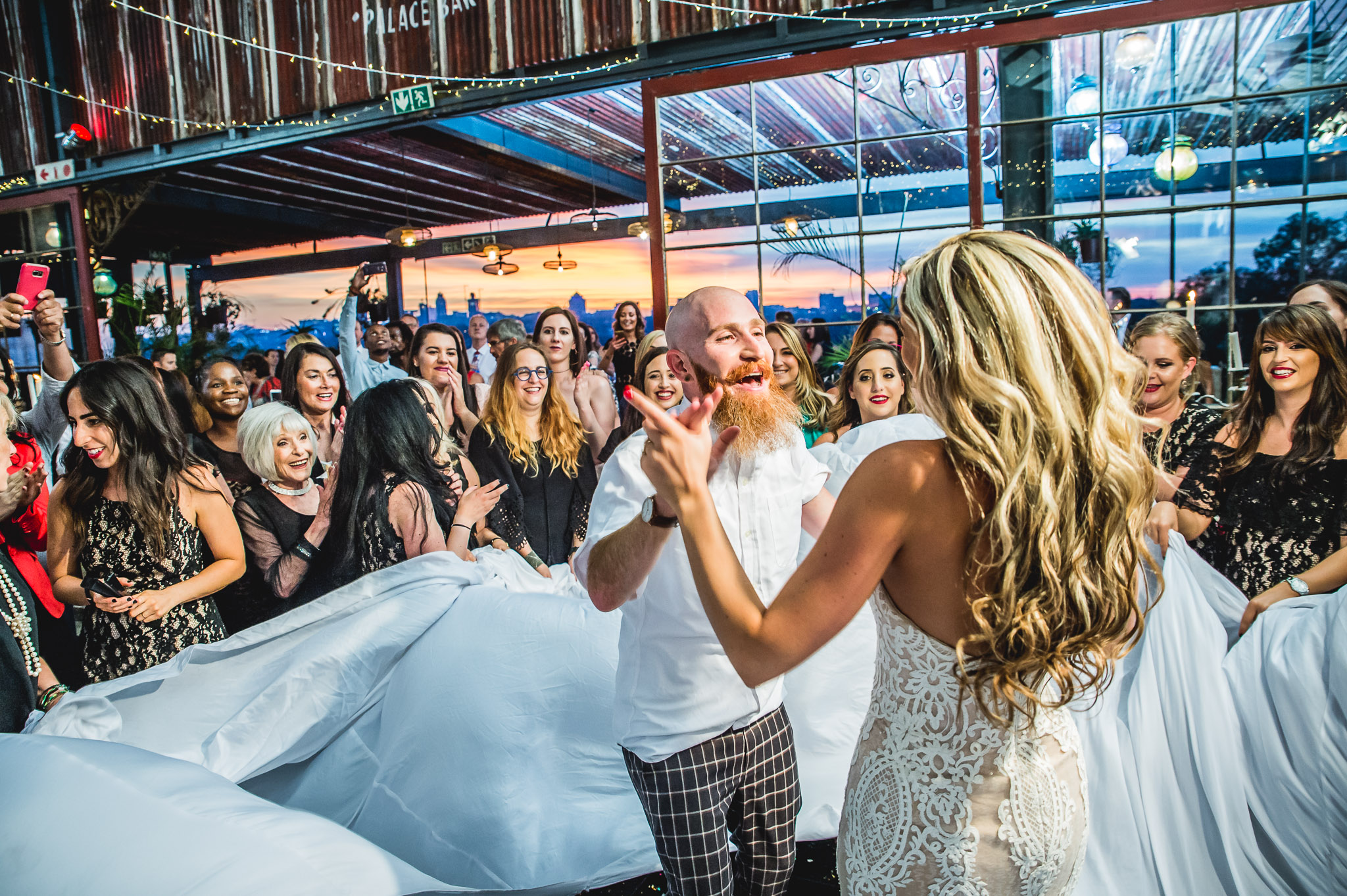 Dale and Nicole - Sneak Peak (111 of 139).jpg