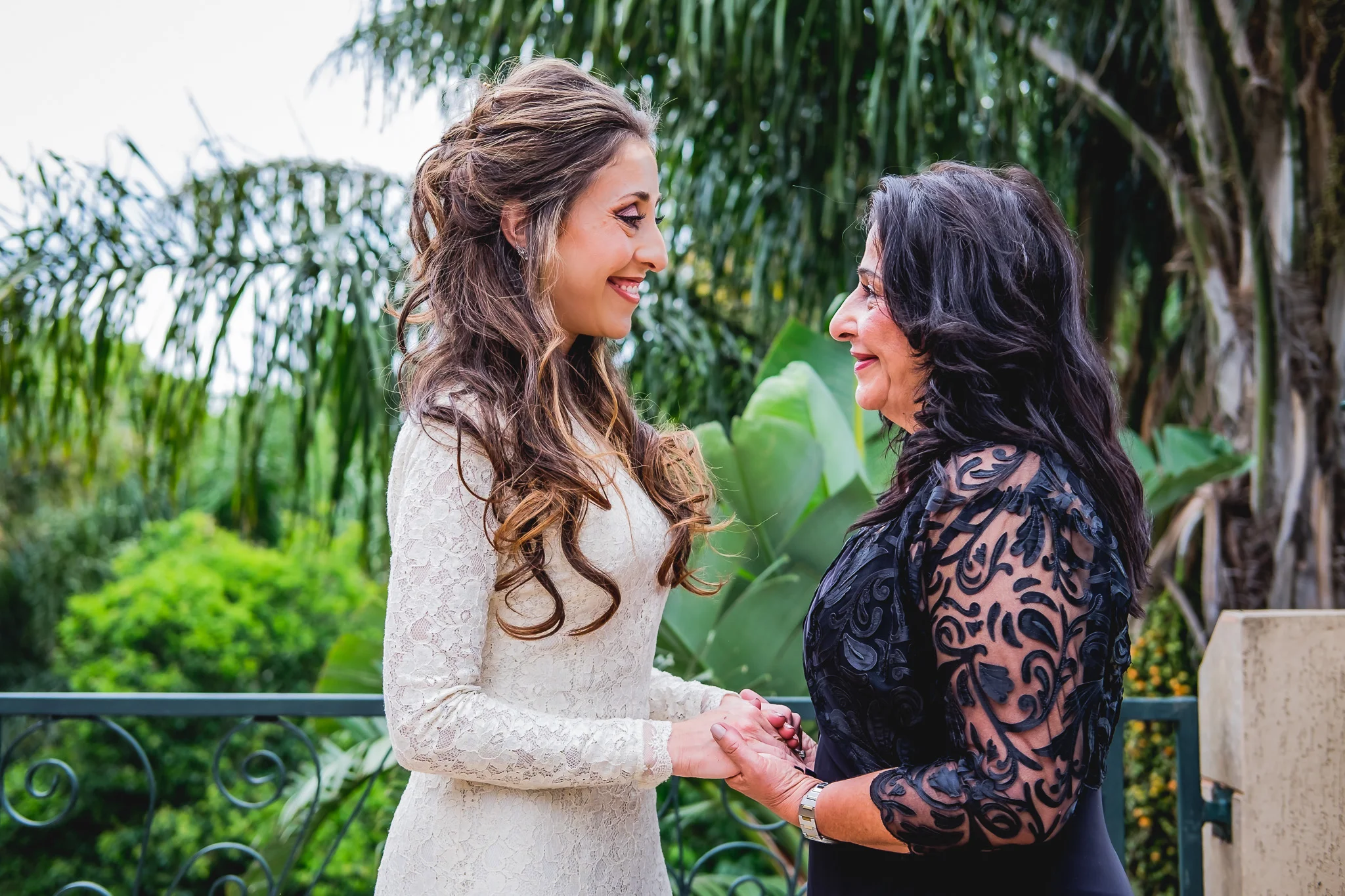 Taryn and David - Facebook (17 of 97).jpg