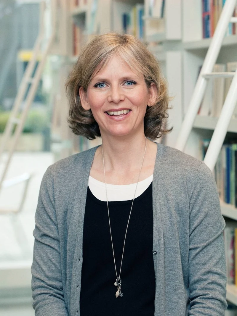 Ina Schmidt.jpg