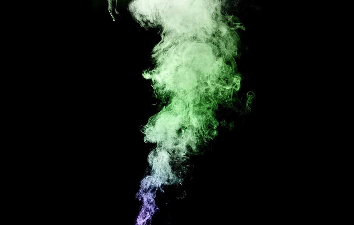 smoke-green-0124b.jpg