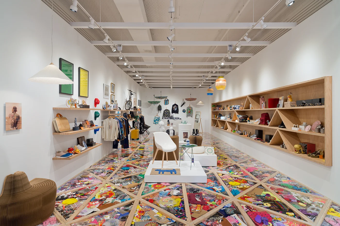Interior.jpg