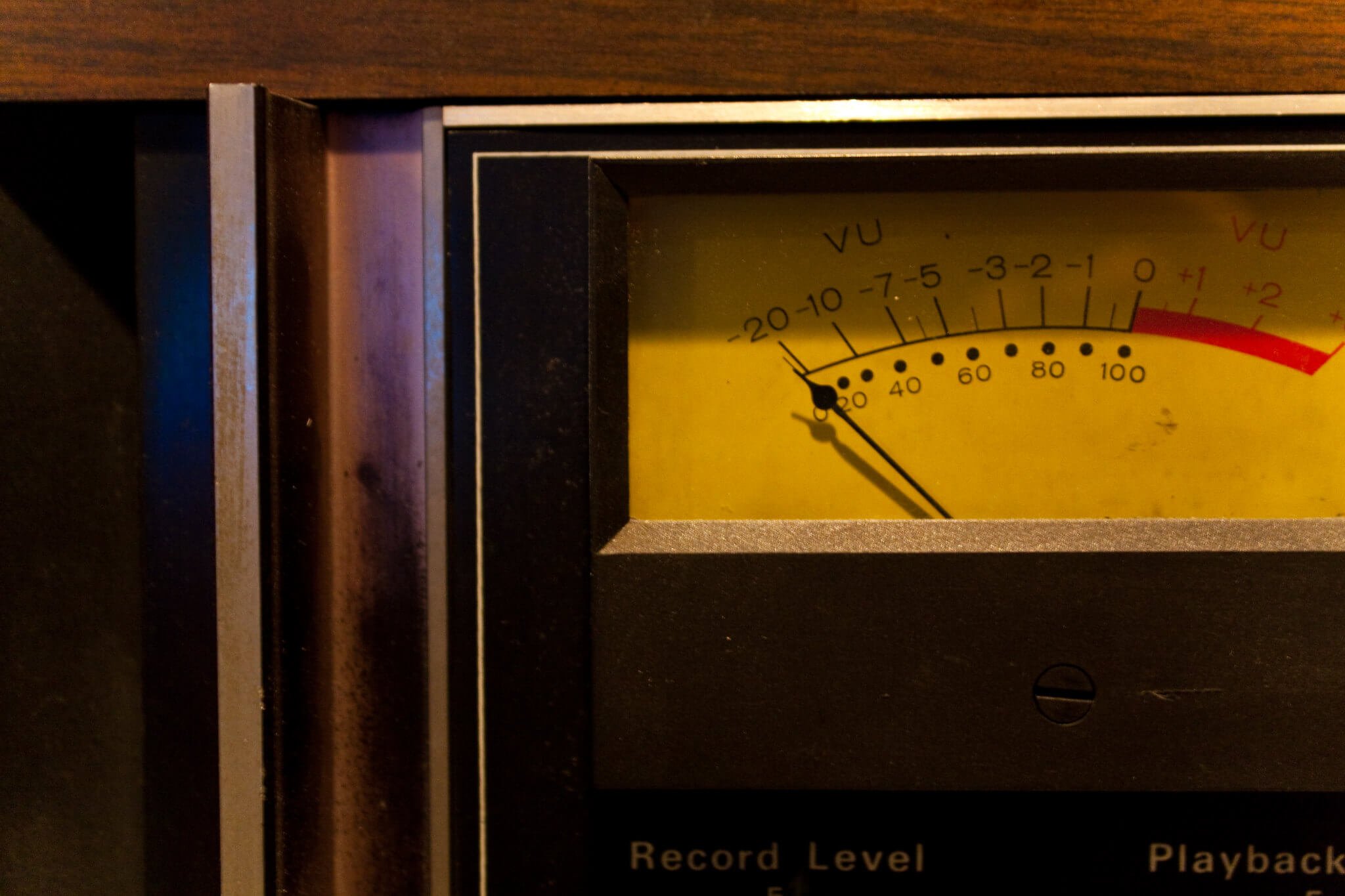 Analog VU volume meters