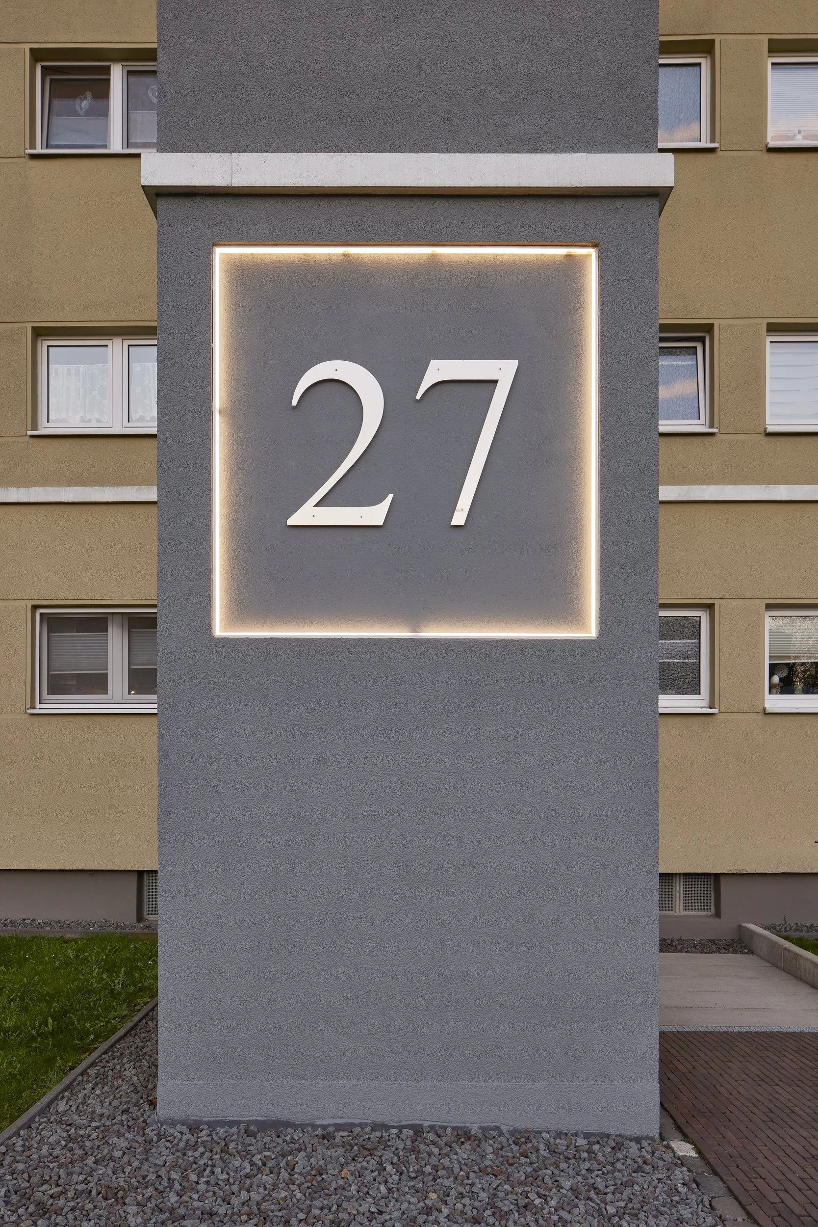 JL26014-0197.jpg