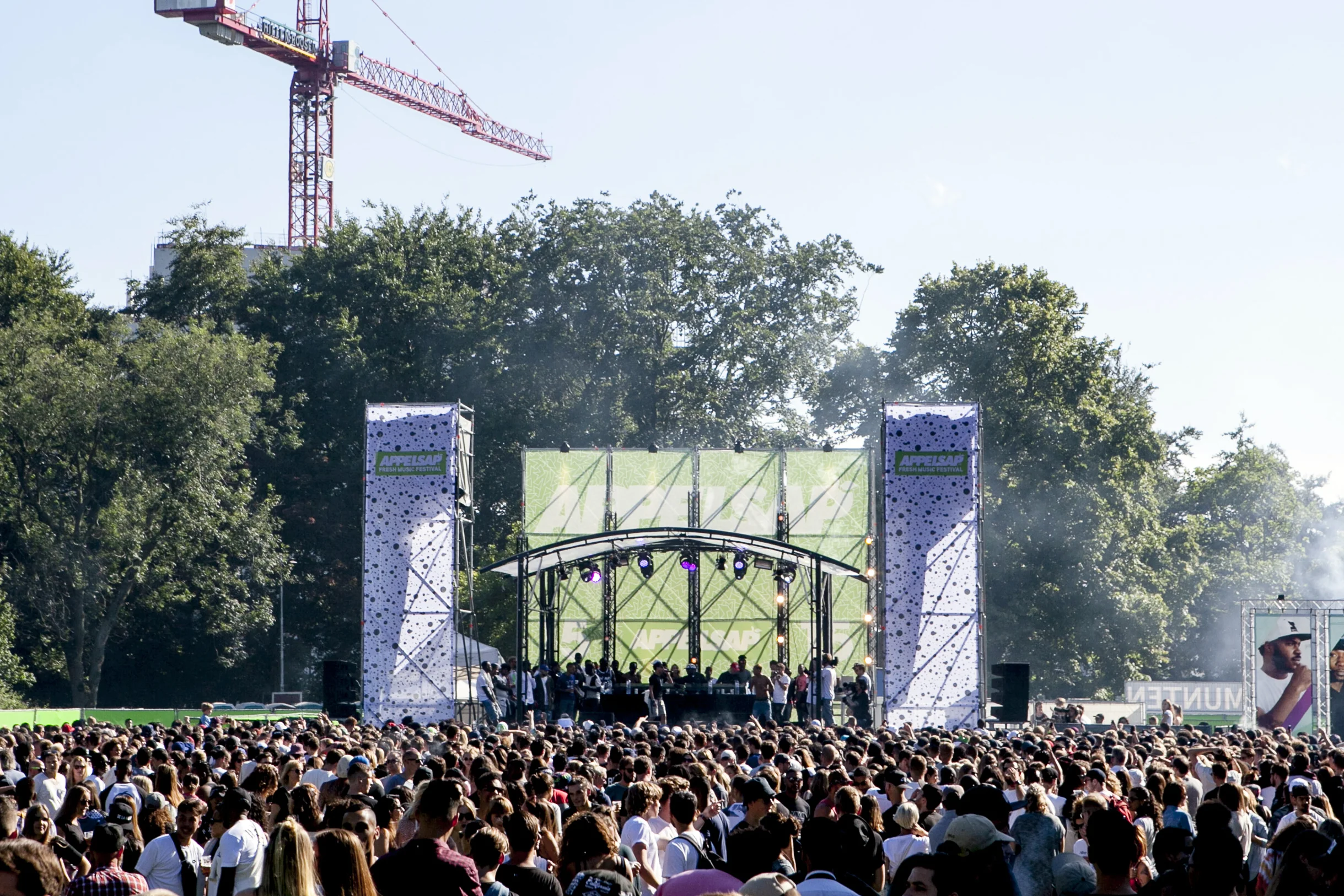  Photography:&nbsp; Maeve Stam . 