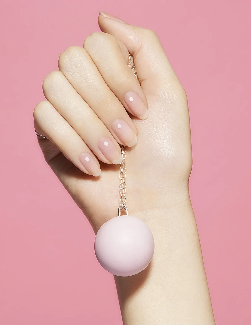 Retouching by Elizabeth Riley // Photography by Joseph Borduin