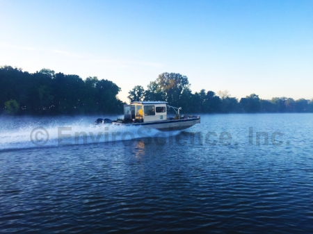 ES-Divers has a fleet of boats capable of performing in-shore and near-shore work across the country.