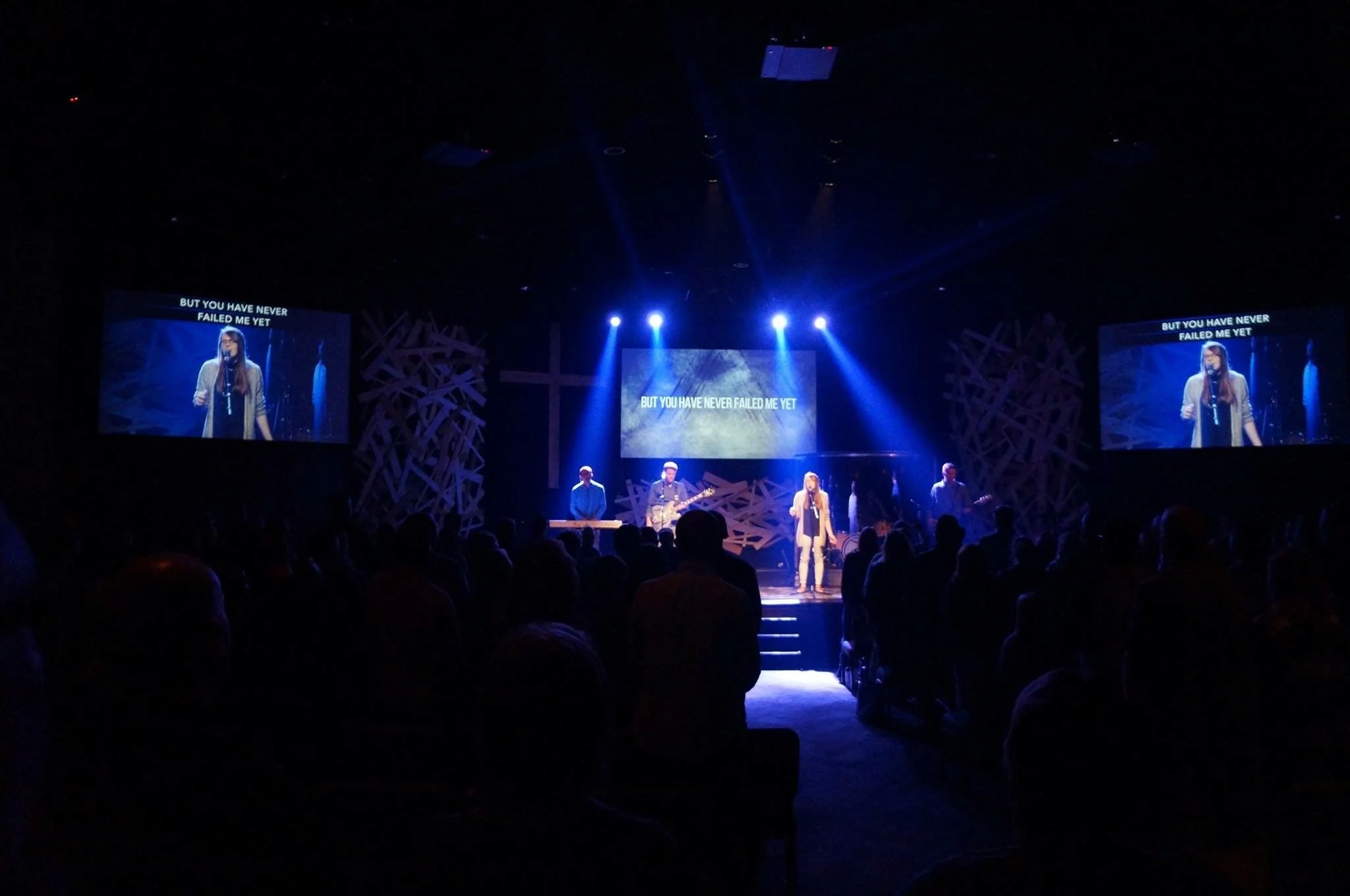 Aly Aleigha worship IMG_3455.JPG