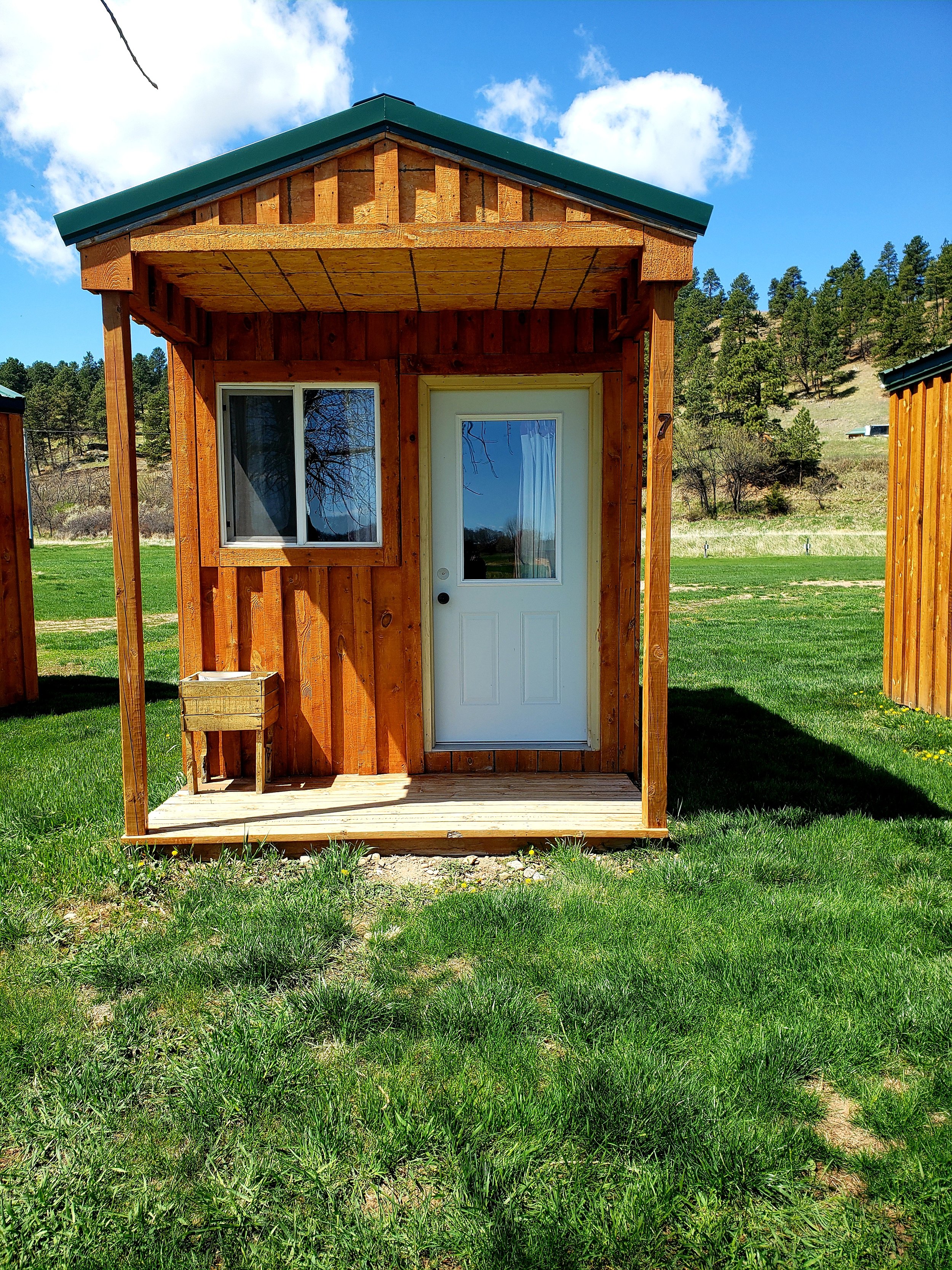 3-Person Sleeping Cabin