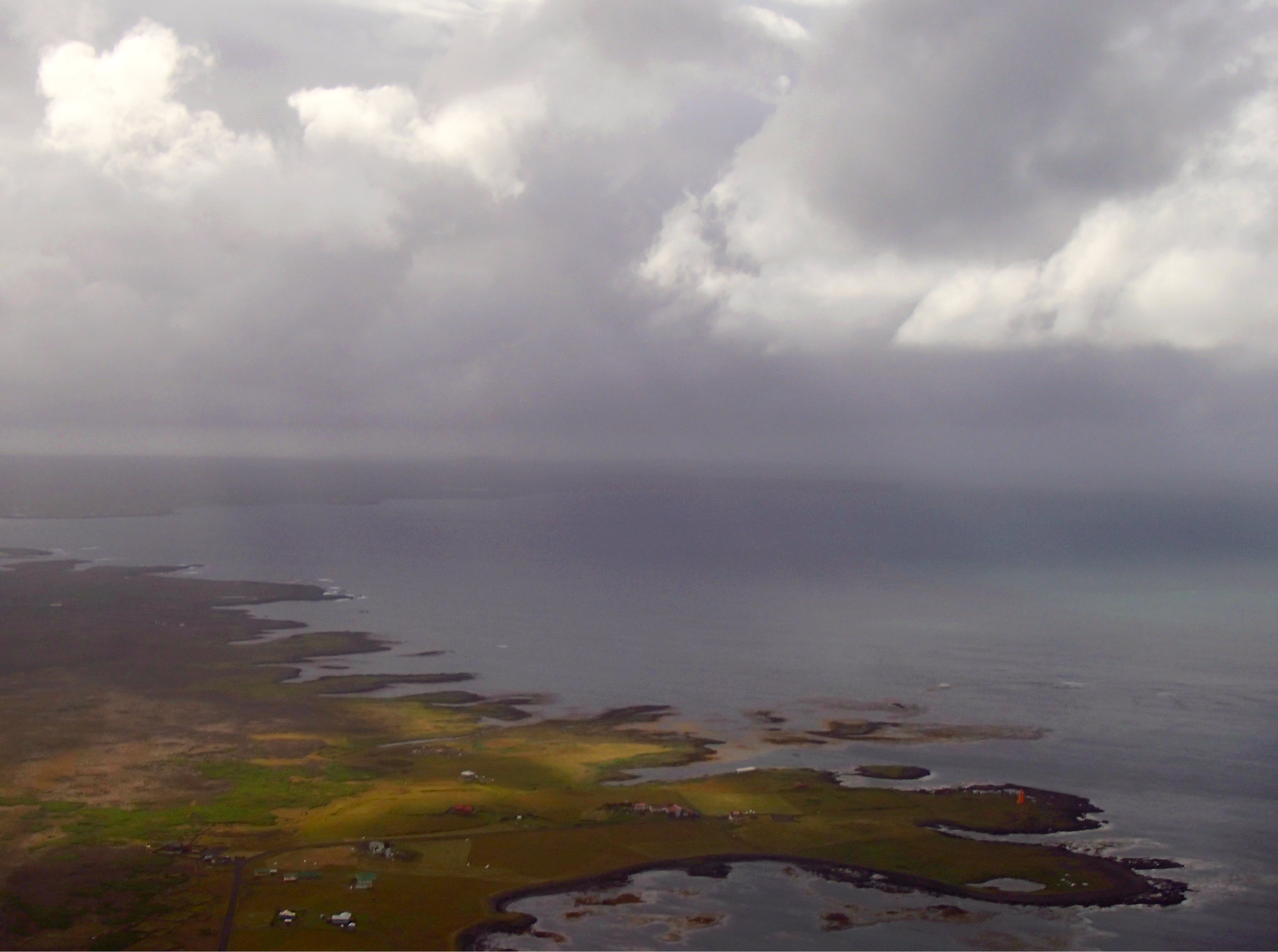 16o9 Avia-Ísland.