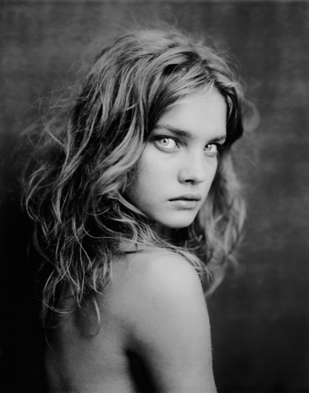 Natalia Vodianova av Paolo Roversi .