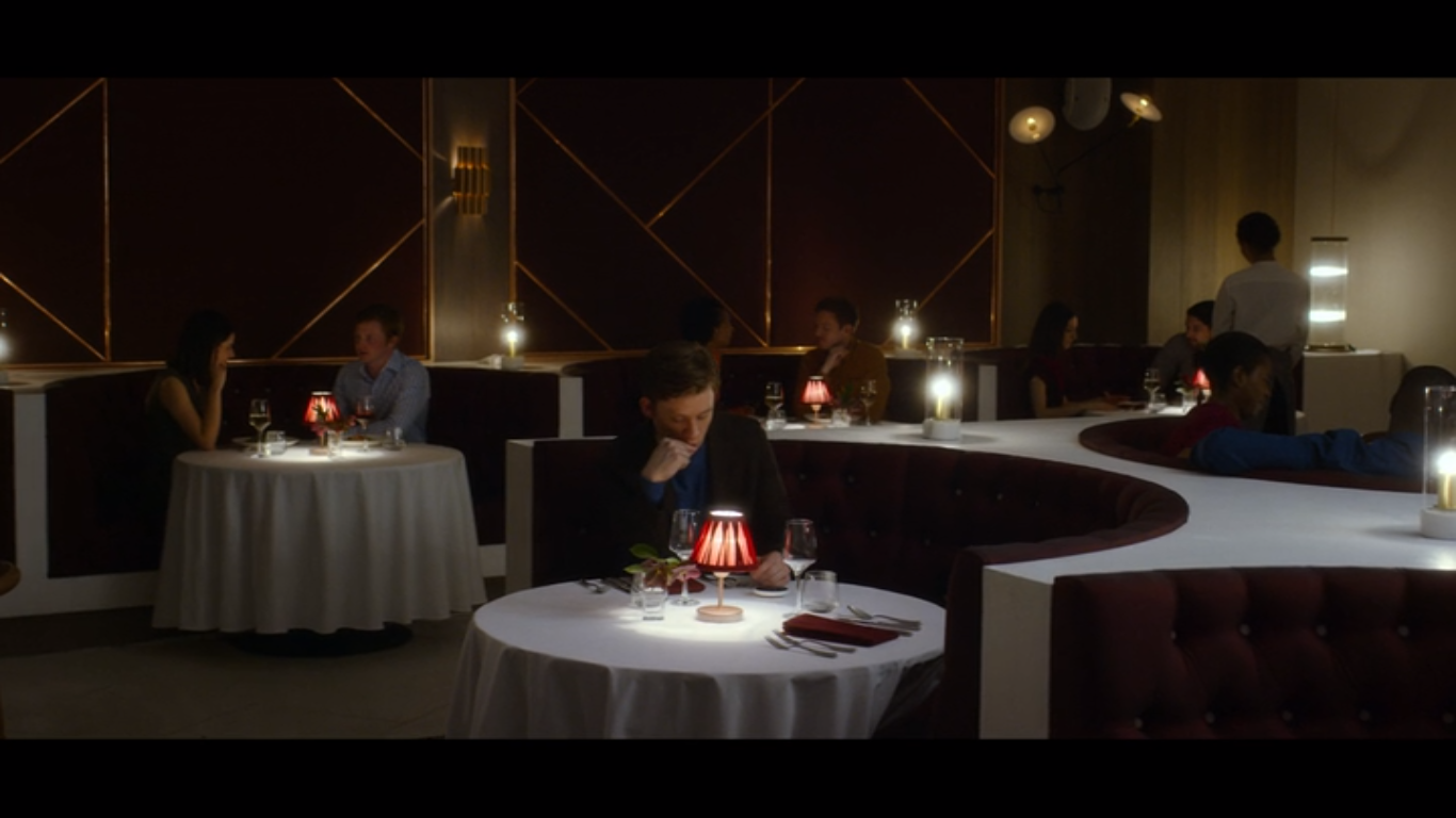 Black Mirror - geometri. I.png