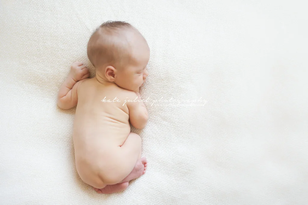 Reston VA Baby Girl Newborn Photos | Kate Juliet Photography