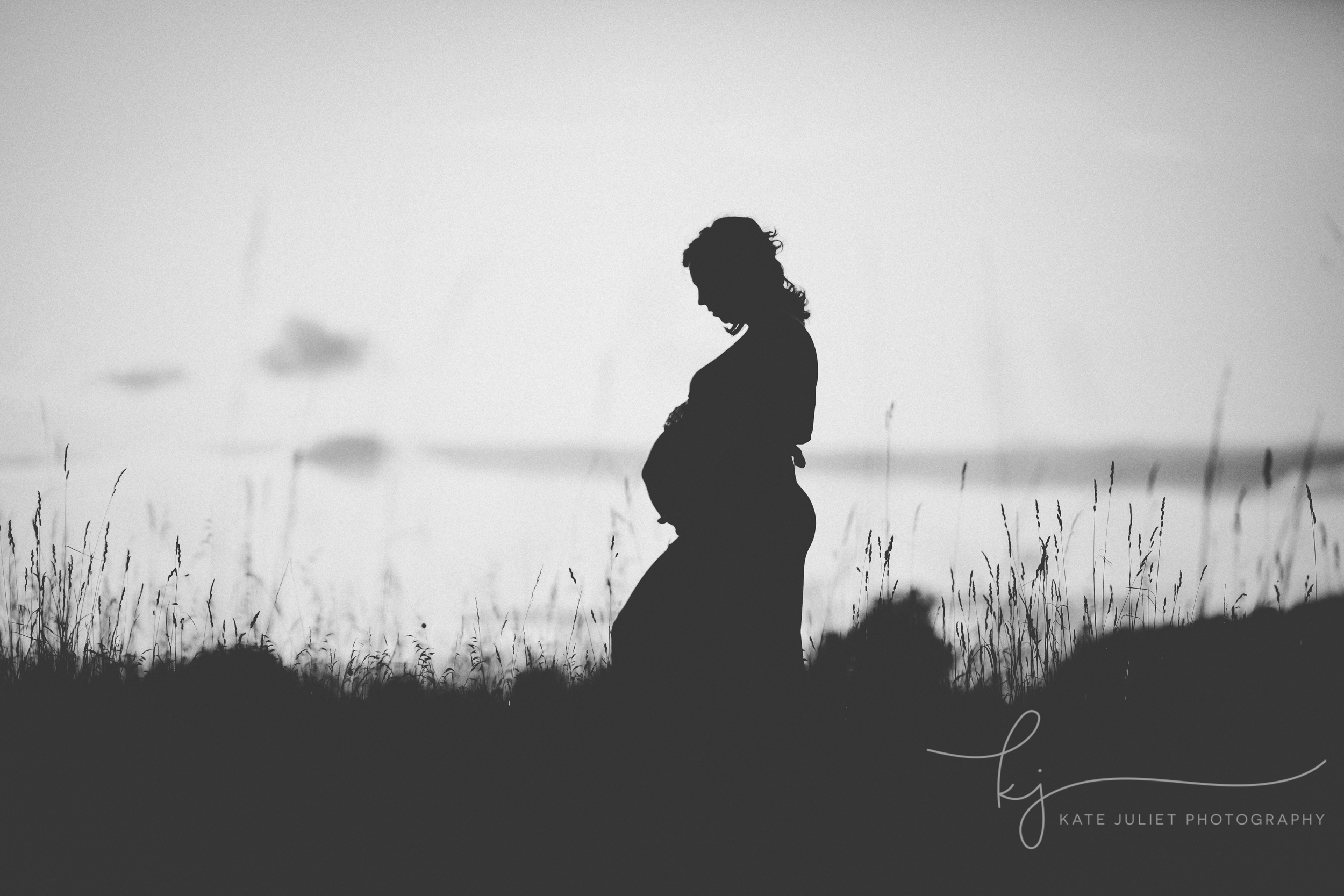 Manassas VA Pregnancy Photographer | Kate Juliet Photography