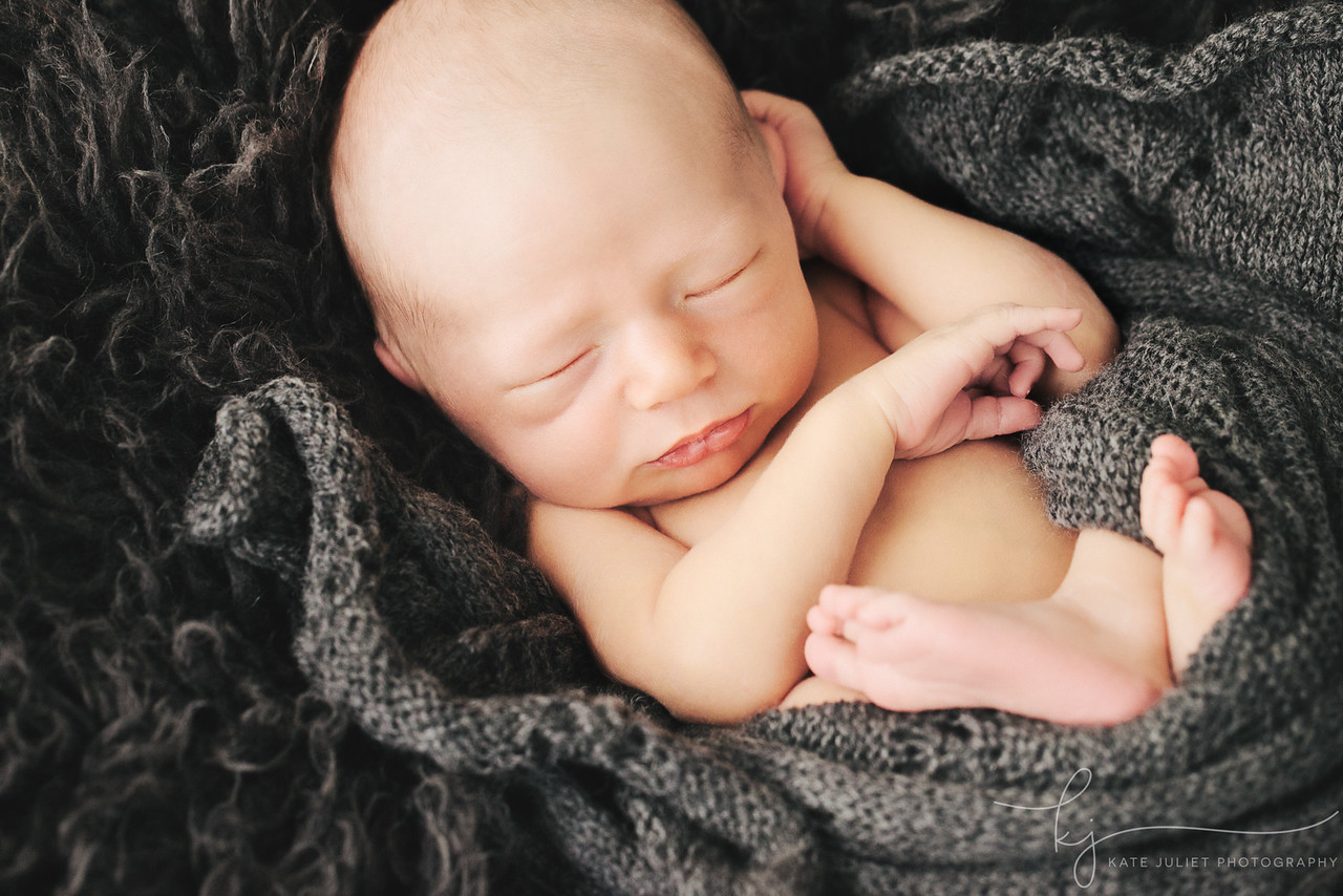 Leesburg VA Newborn Baby Photographer | Kate Juliet Photography