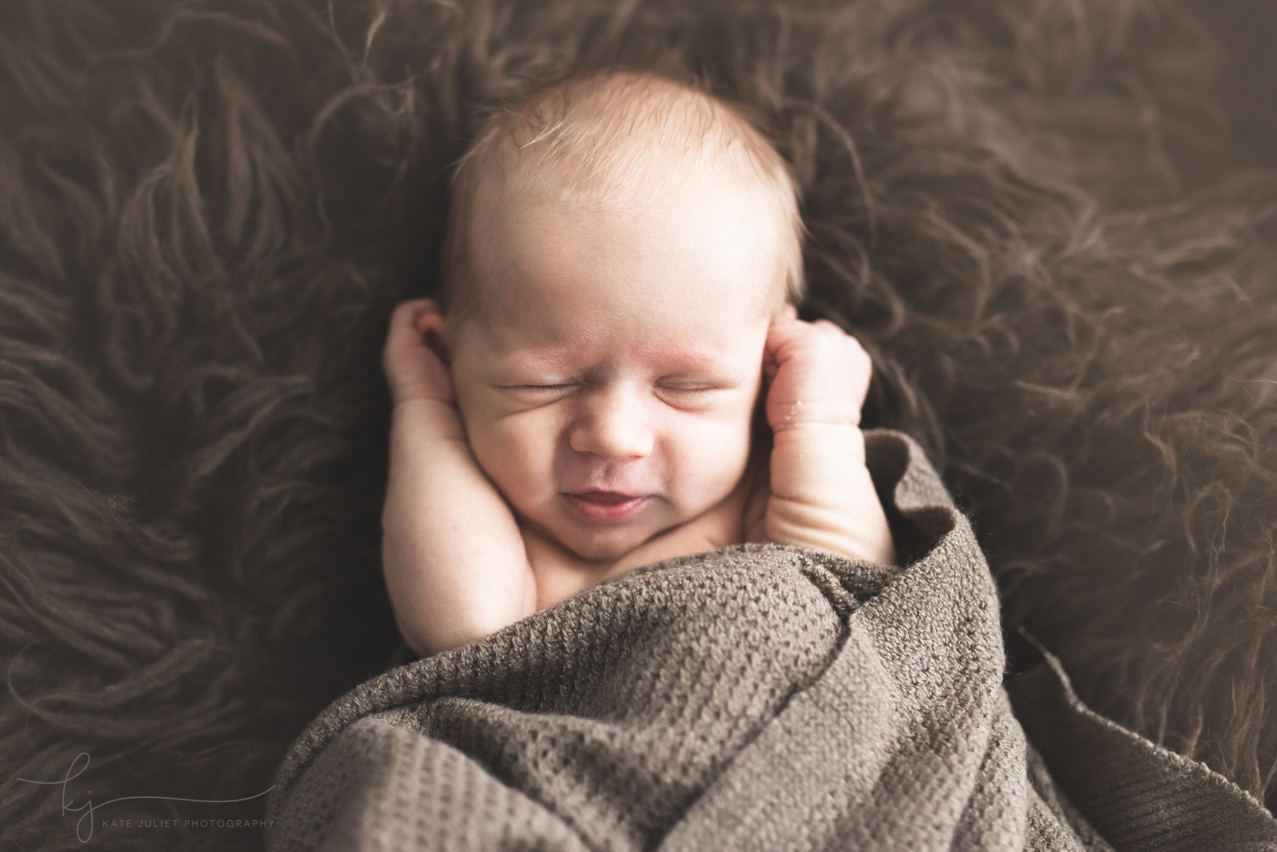 Arlington VA Fine Art Natural Newborn Photographer | Kate Juliet Photography