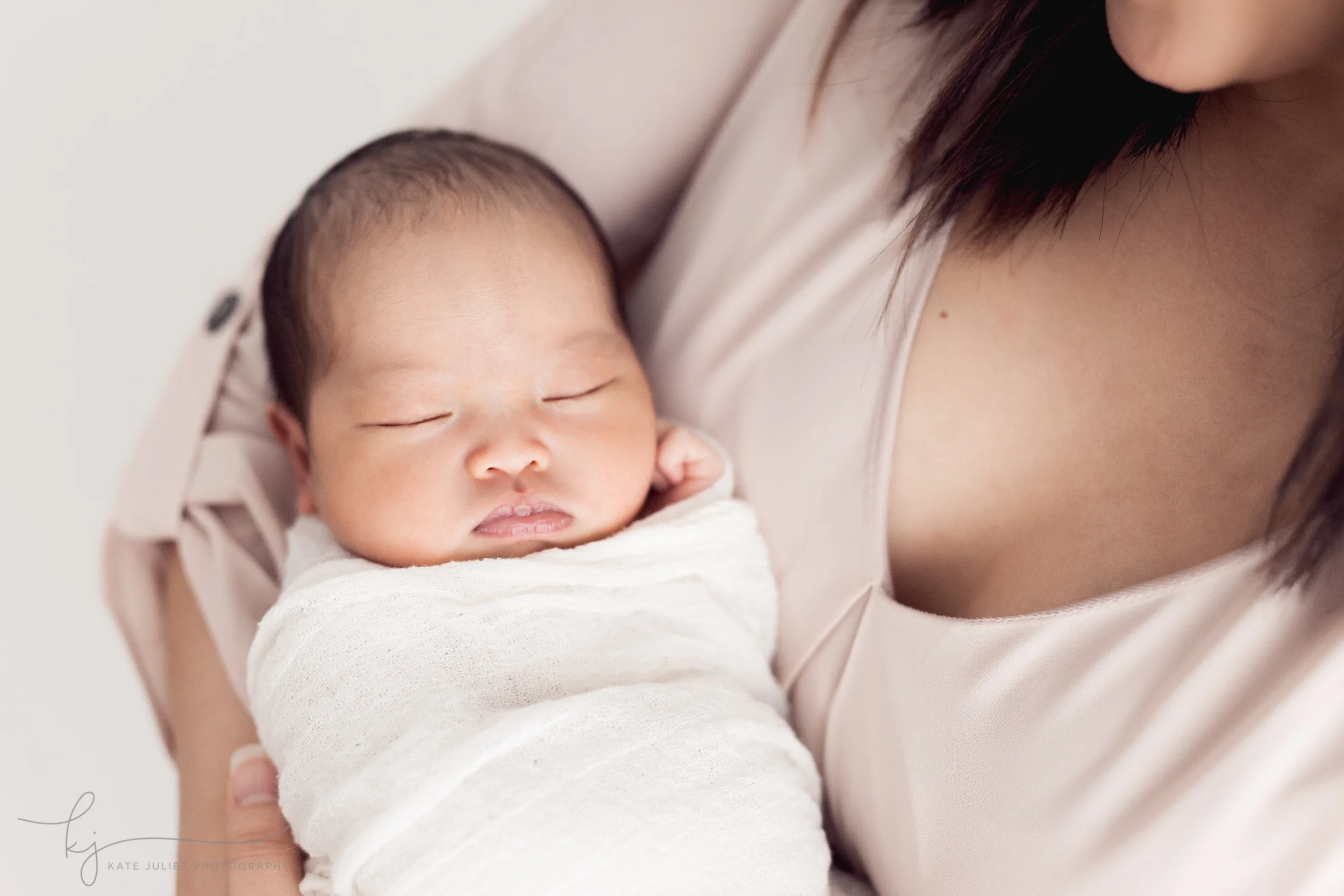Alexandria VA Newborn Photographer | Kate Juliet Photography