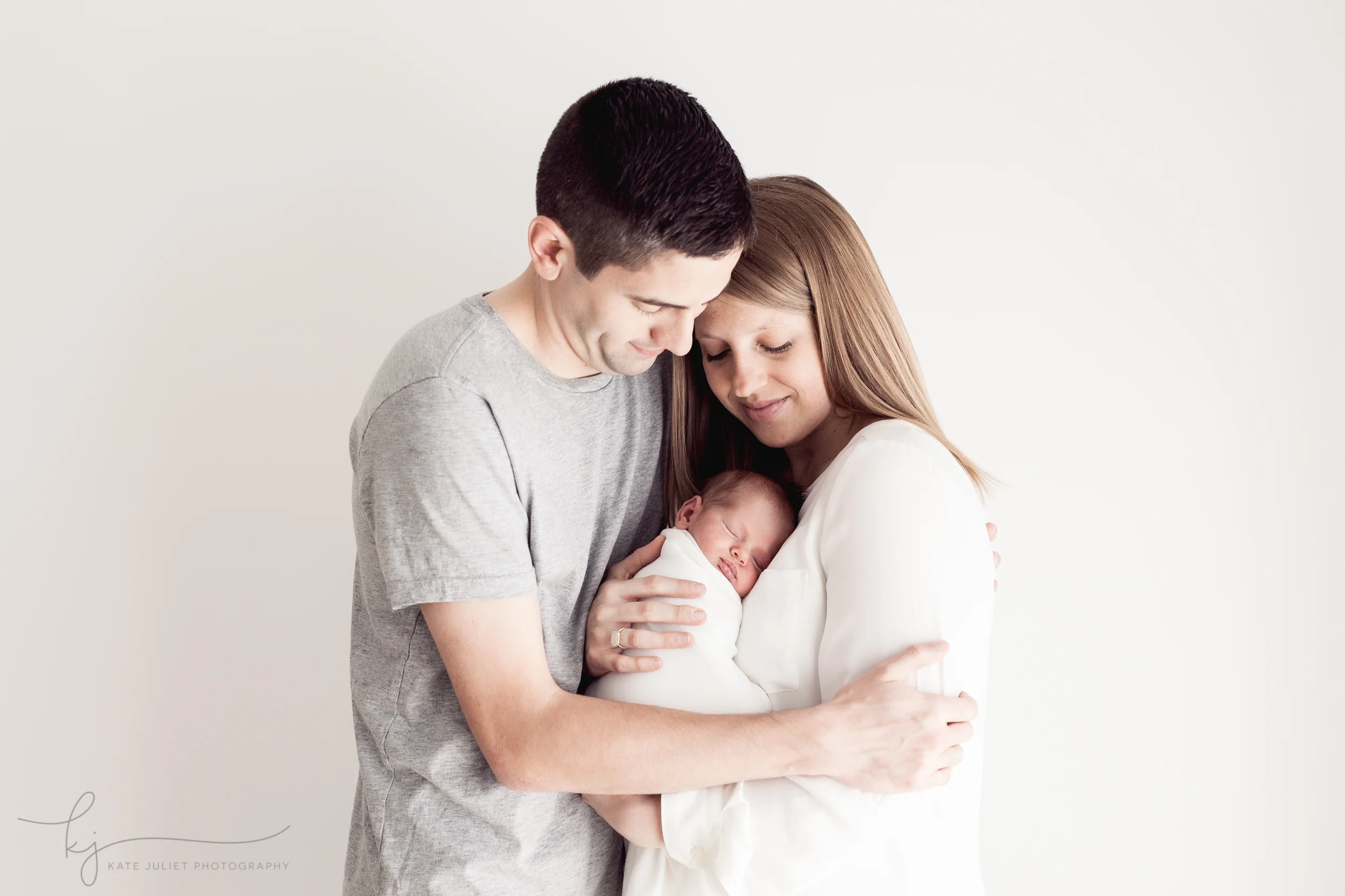 Fairfax VA Newborn Photographer | Kate Juliet Photography