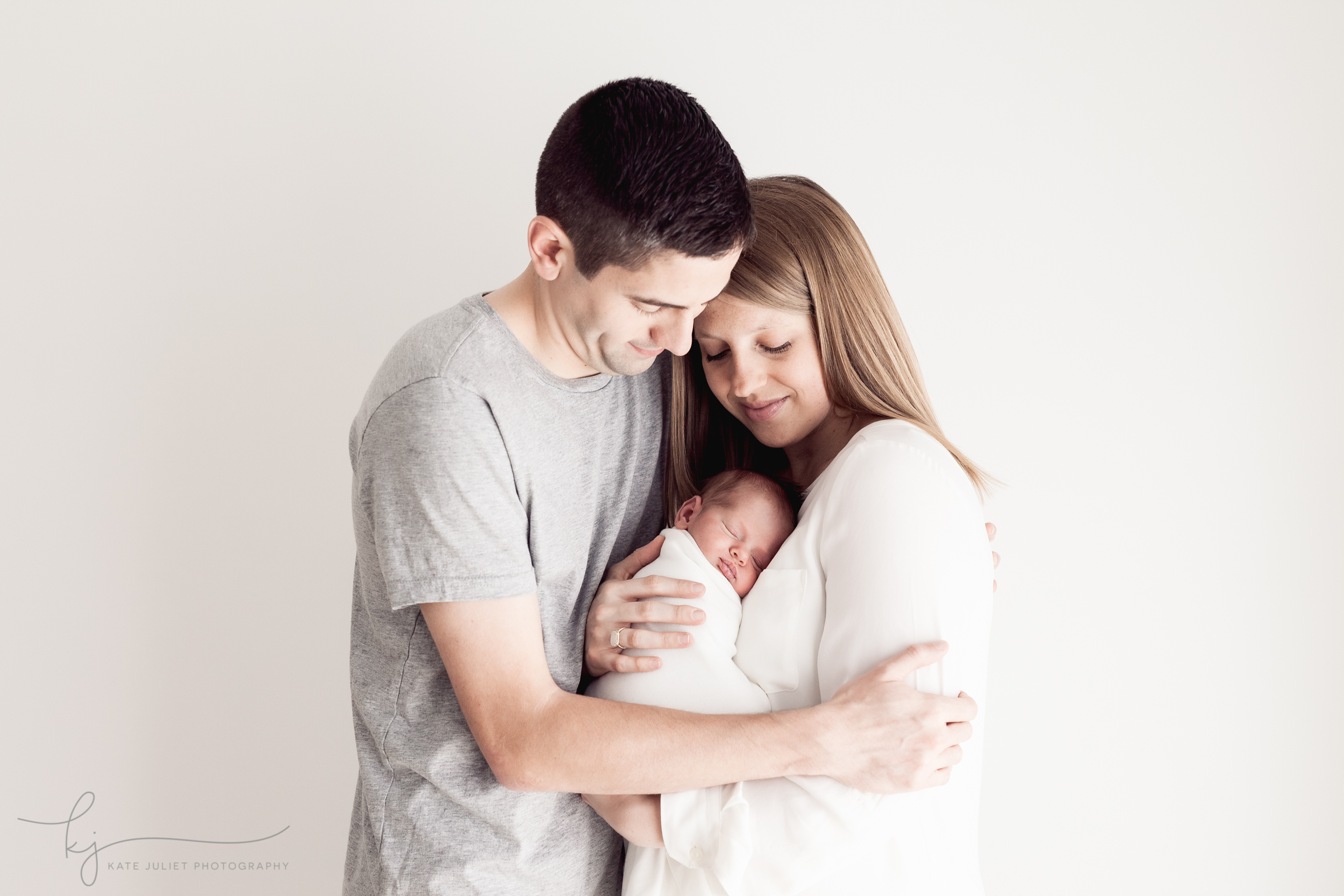 Fairfax VA Newborn Photographer | Kate Juliet Photography
