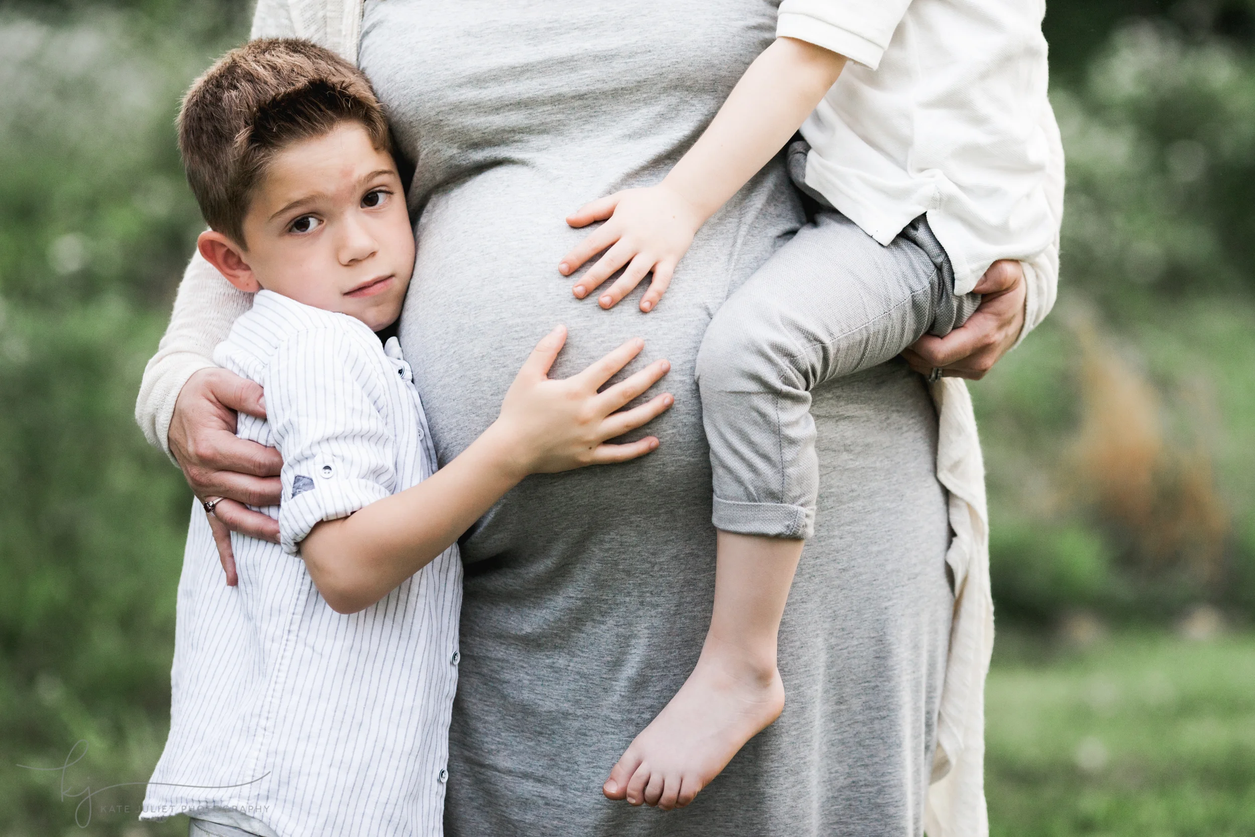 Fairfax VA Family Maternity Photographer | Kate Juliet Photography