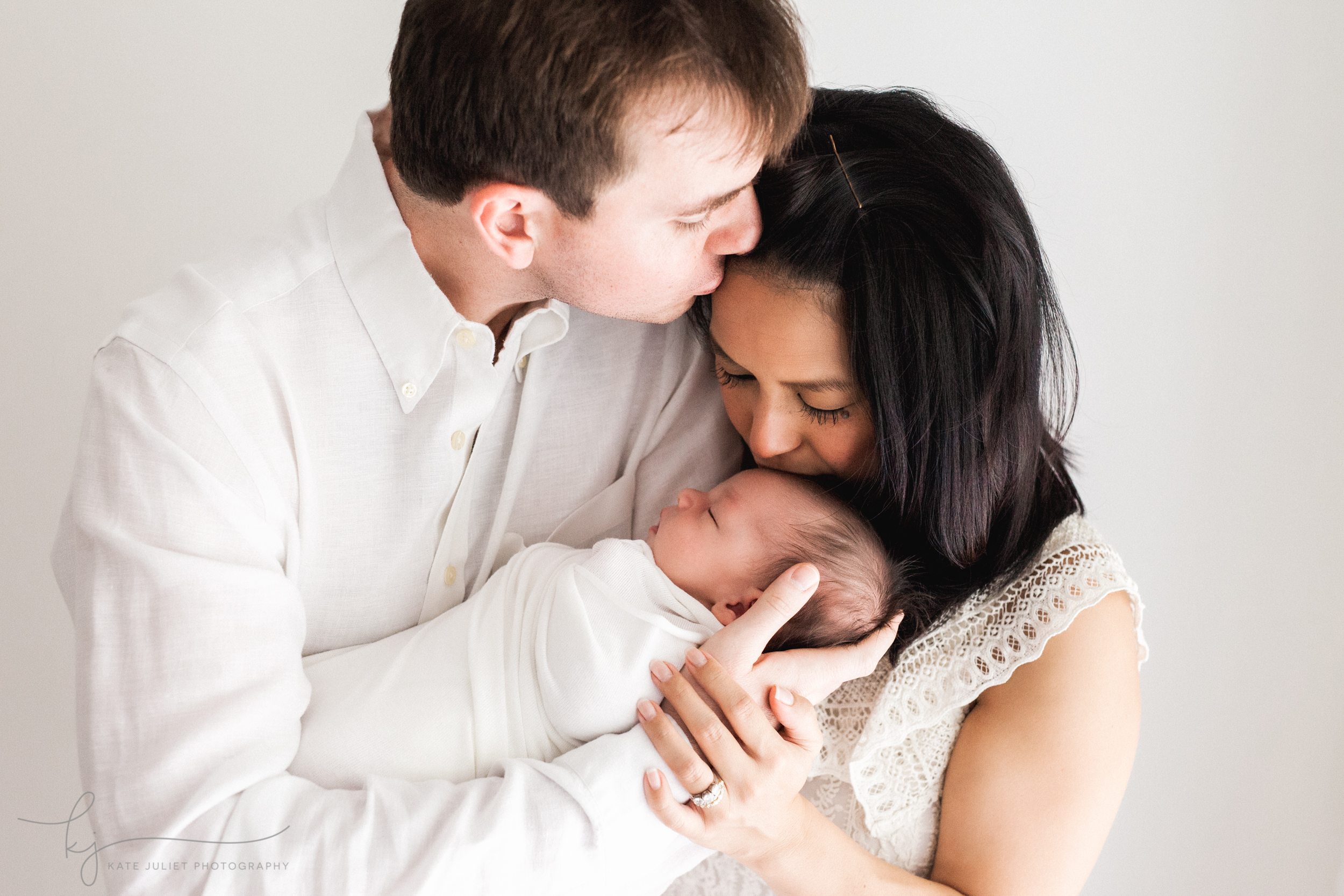 kate_juliet_photography_northern_va_newborn_058176_wm.jpg