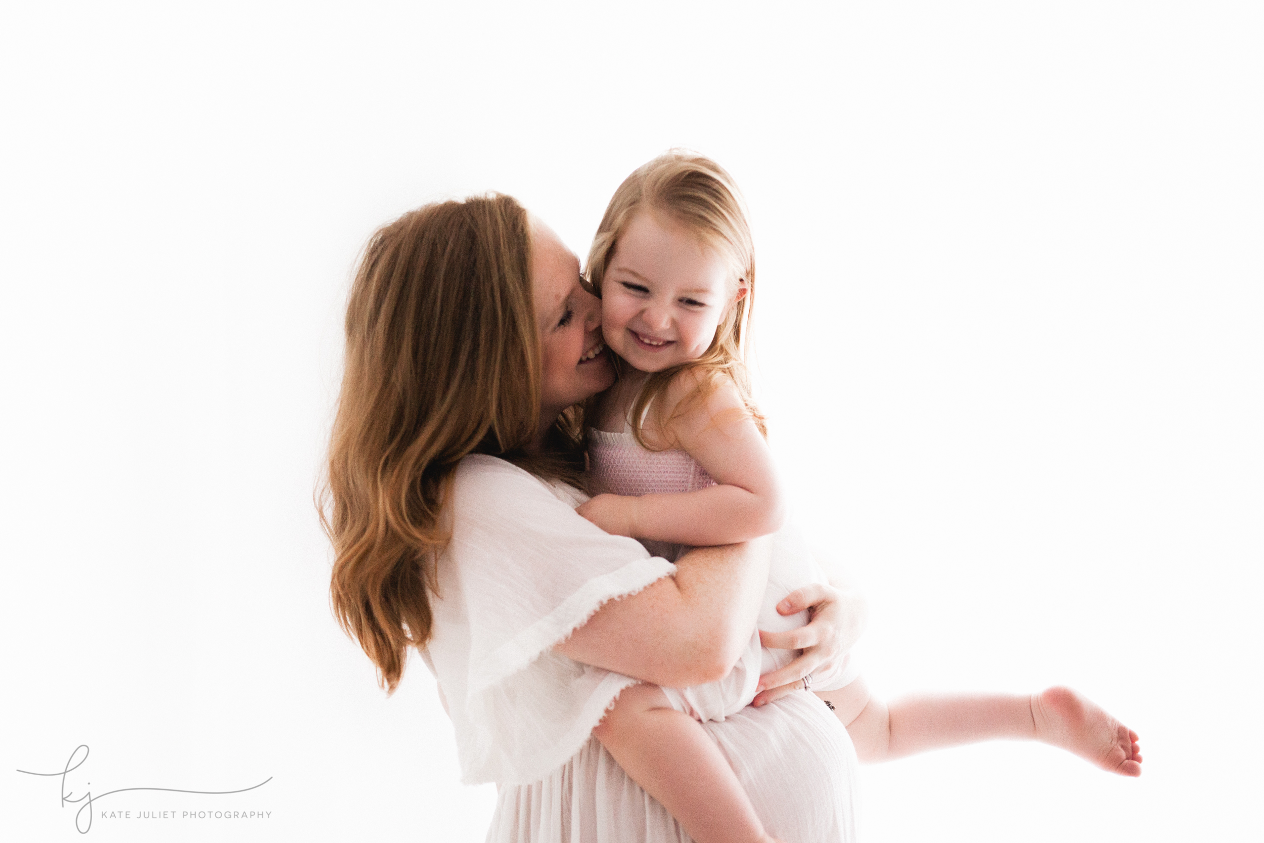 Alexandria VA Maternity and Newborn Photographer | Kate Juliet Photography