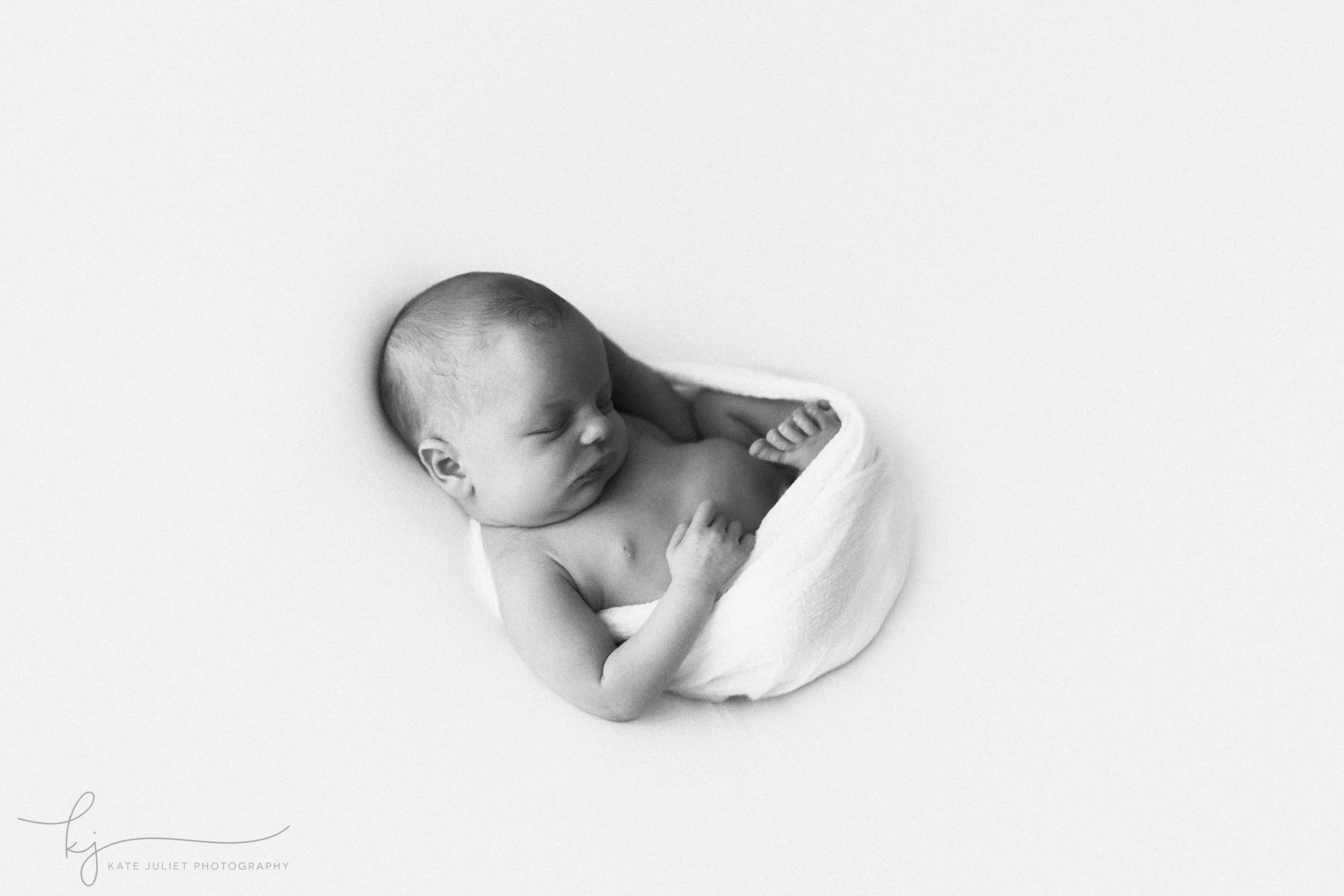Loudoun County Newborn Photographer | Kate Juliet Photography