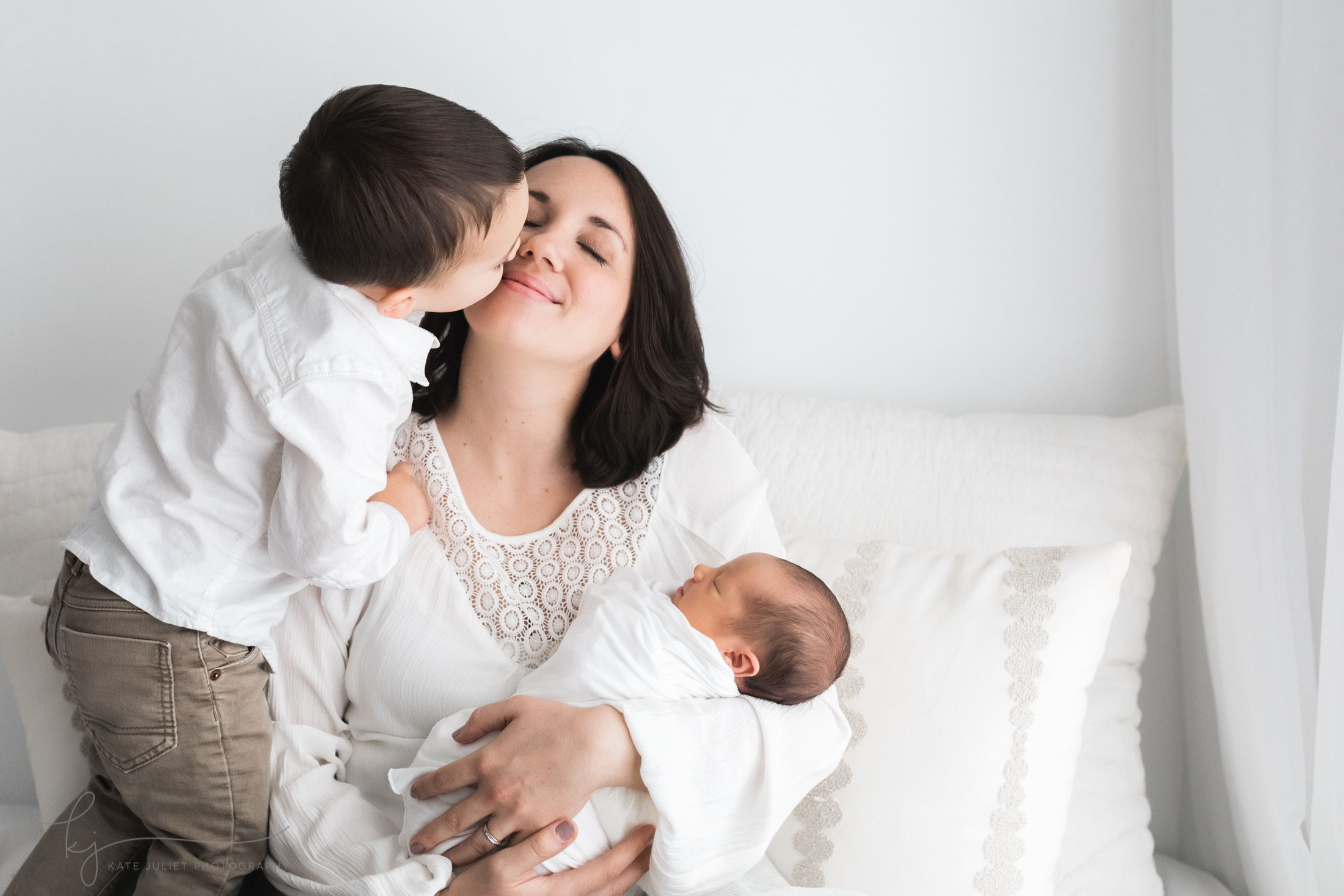 Alexandria VA Newborn Family Photographer | Kate Juliet Photography