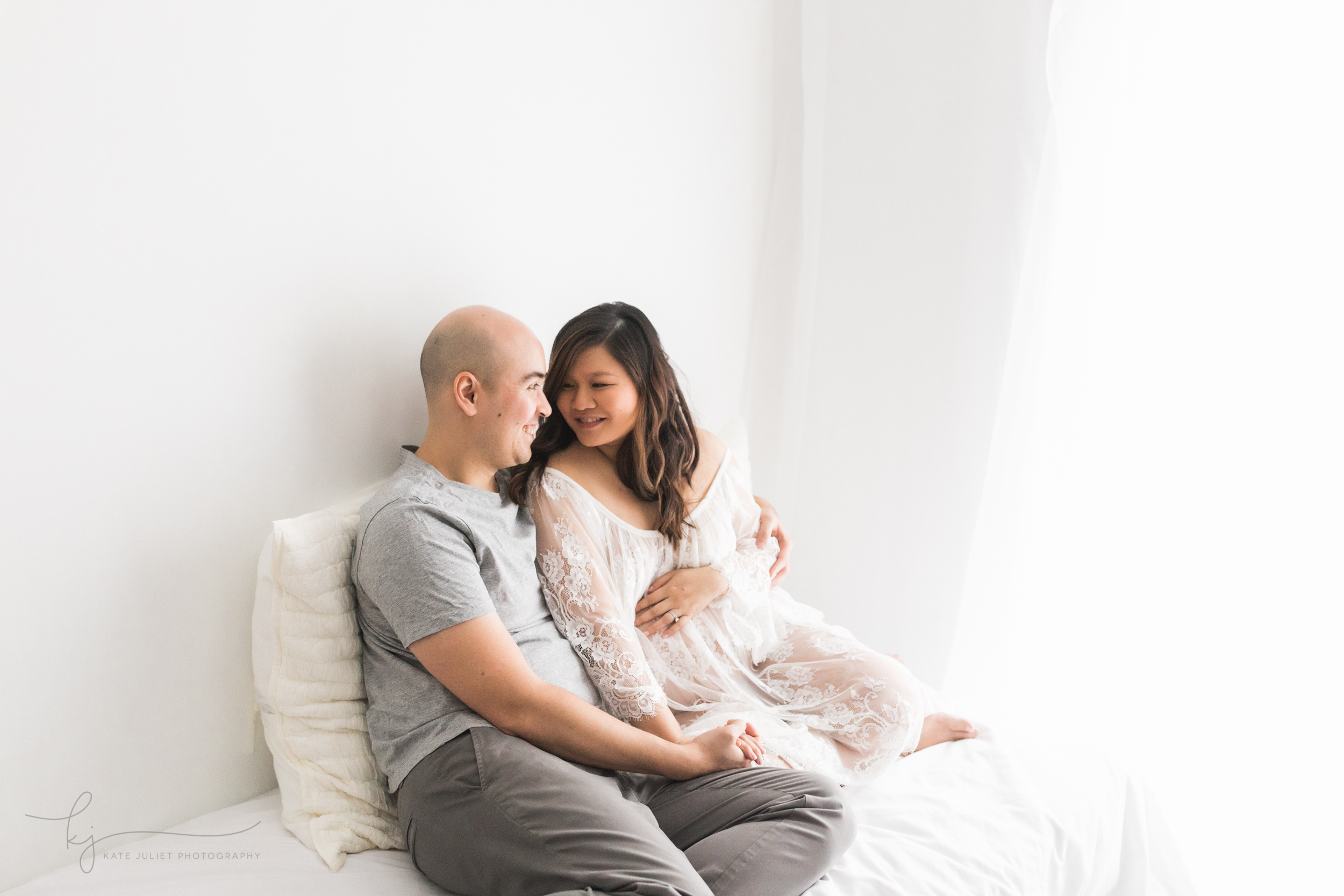 Alexandria VA Maternity and Newborn Photographer | Kate Juliet Photography