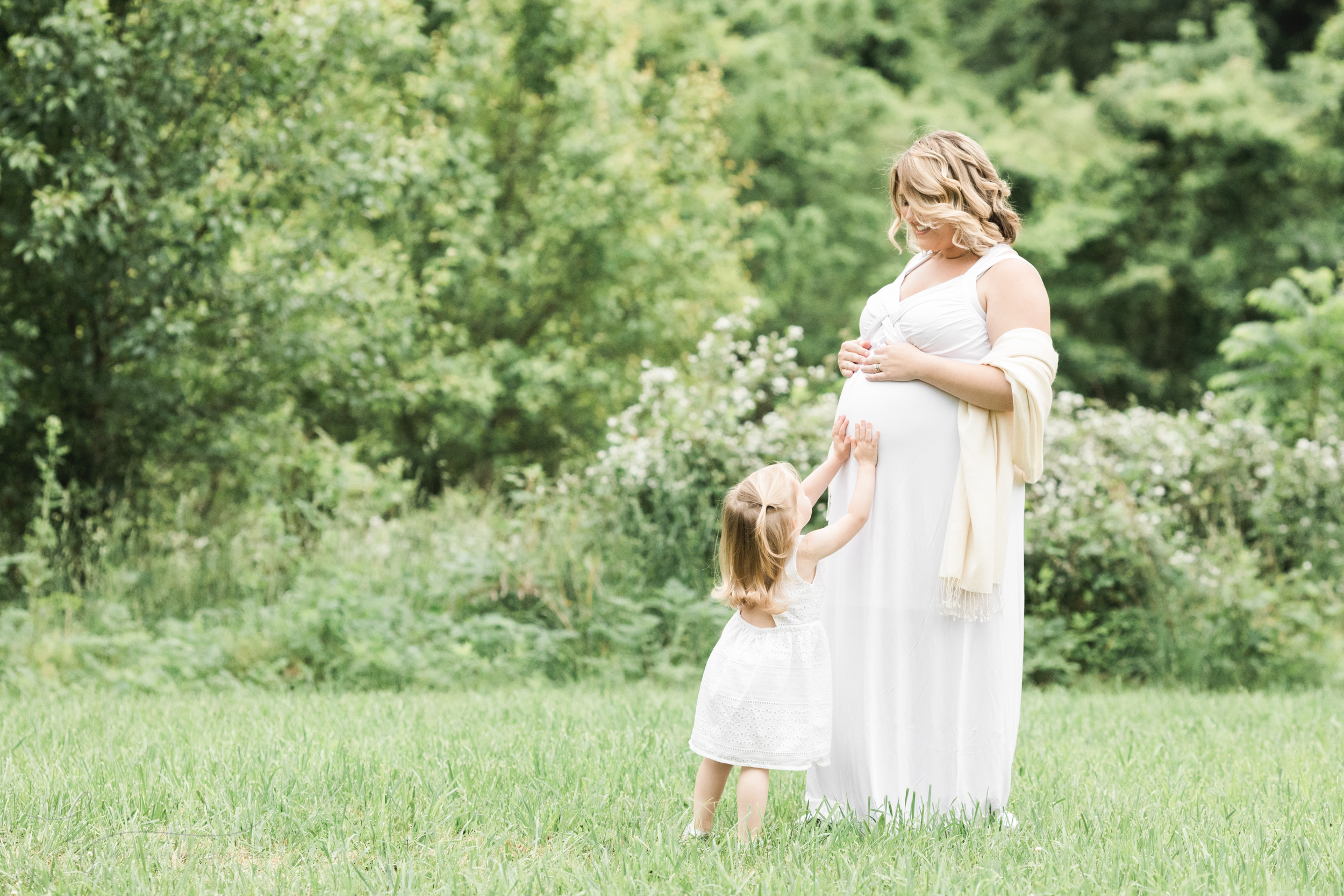 Springfield VA Newborn and Maternity Photographer | Kate Juliet Photography