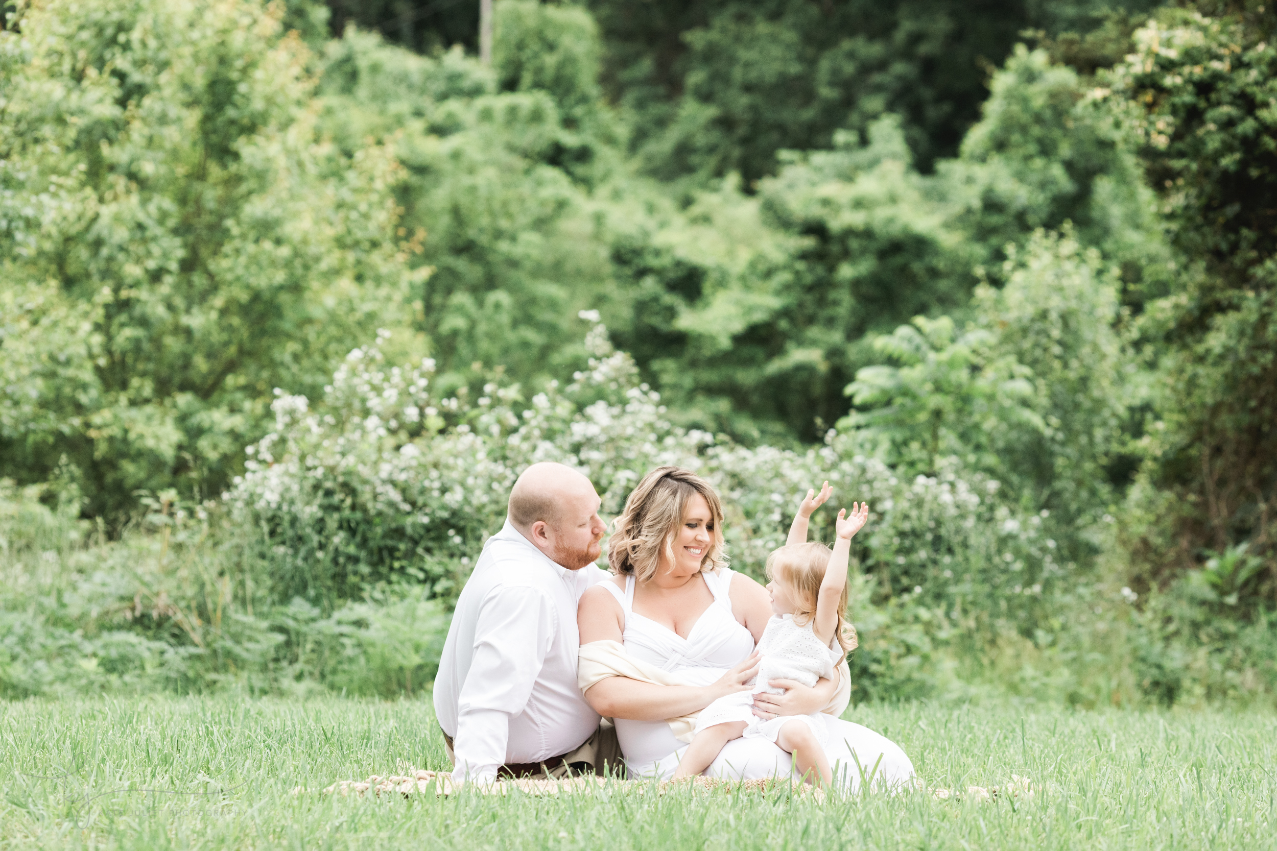 Springfield VA Newborn and Maternity Photographer | Kate Juliet Photography