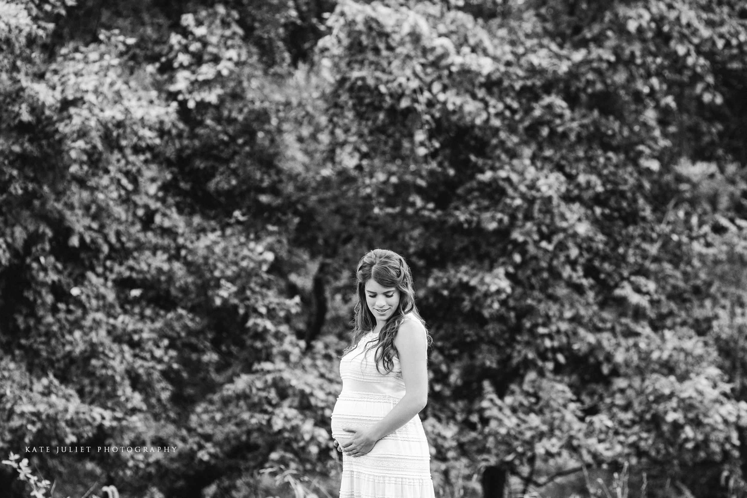 Northern VA Maternity Photographer | Kate Juliet Photography