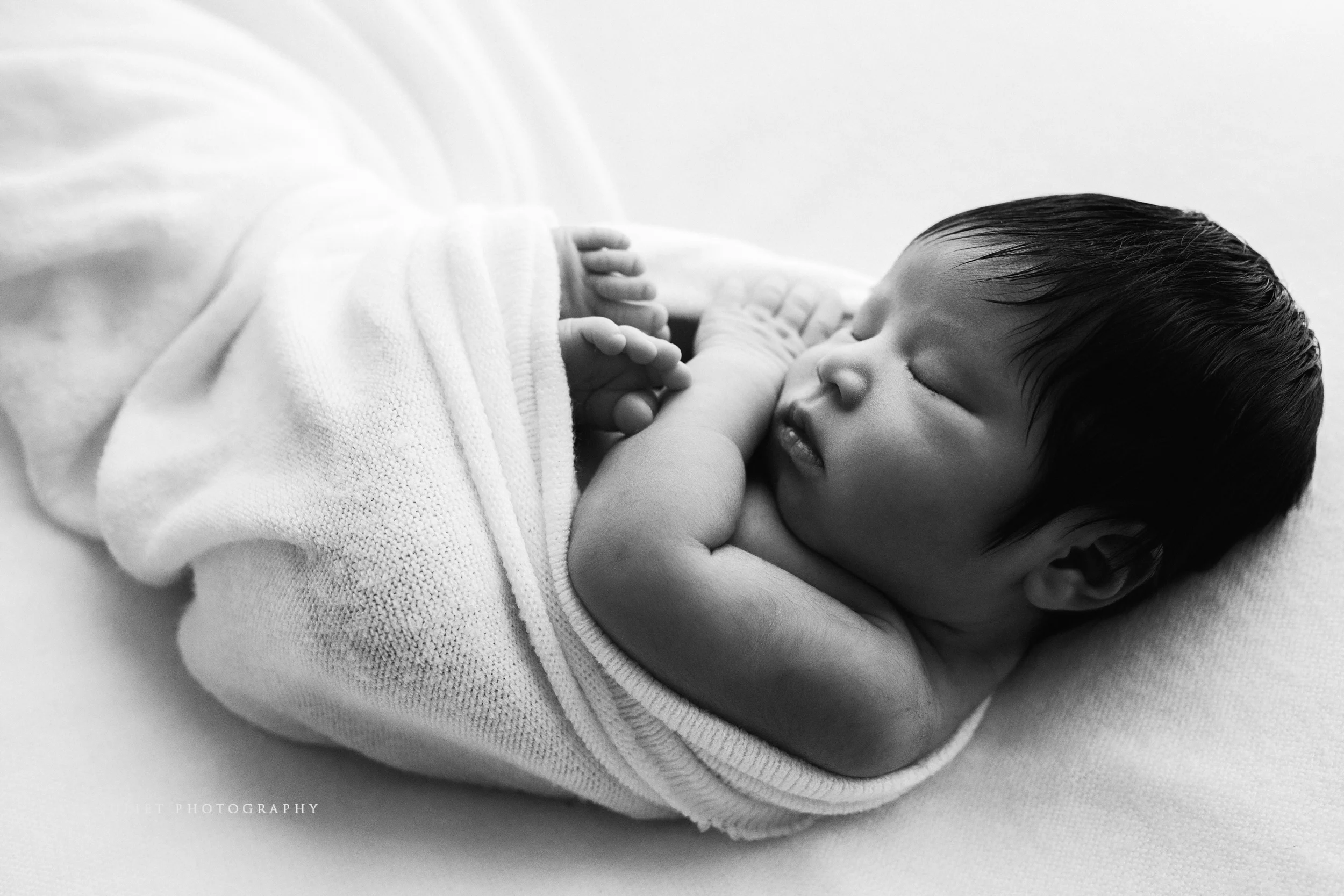 Northern VA Newborn Baby Photographer | Kate Juliet Photography