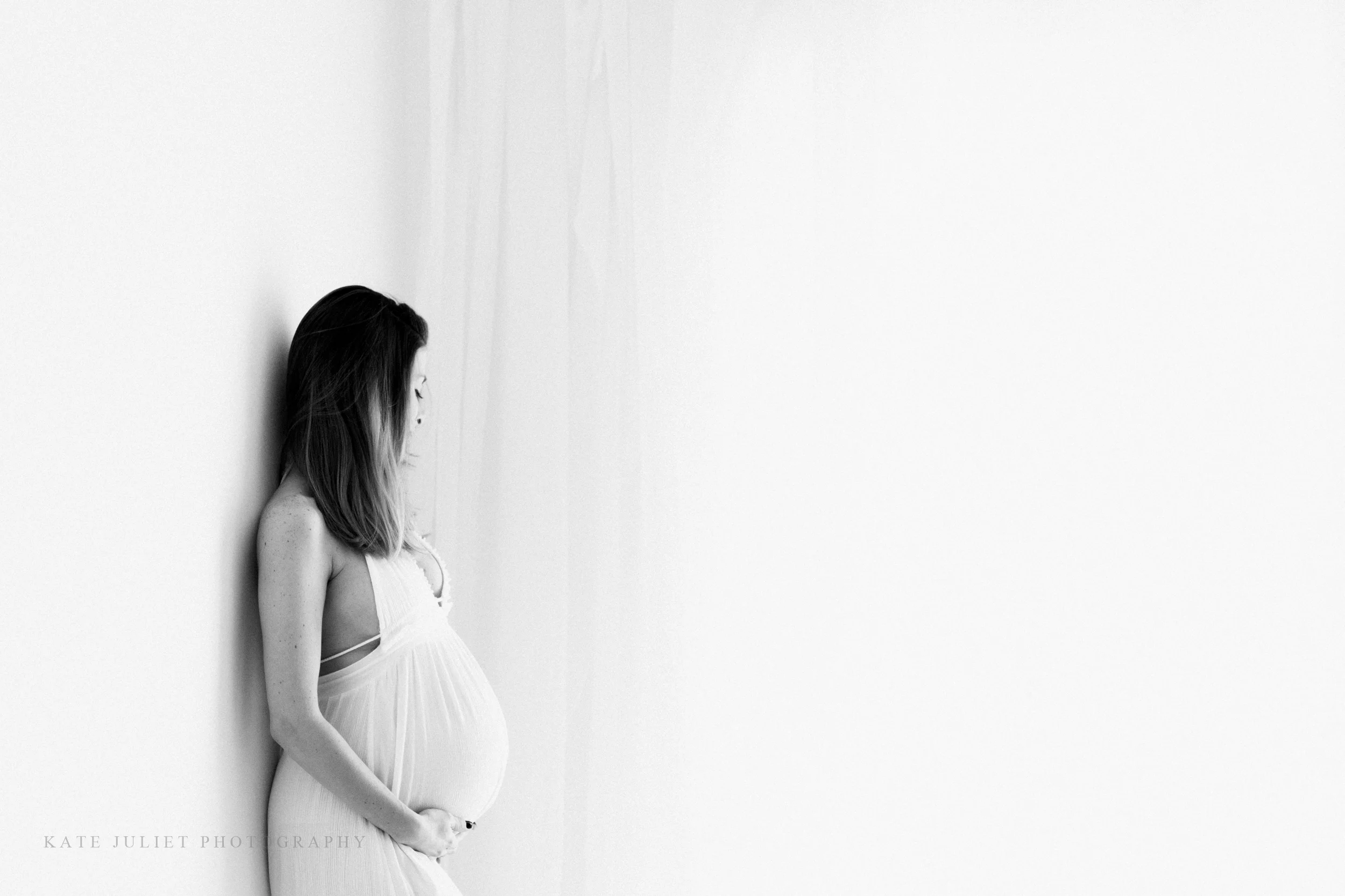 Arlington VA Pregnancy Photographer | Kate Juliet Photography