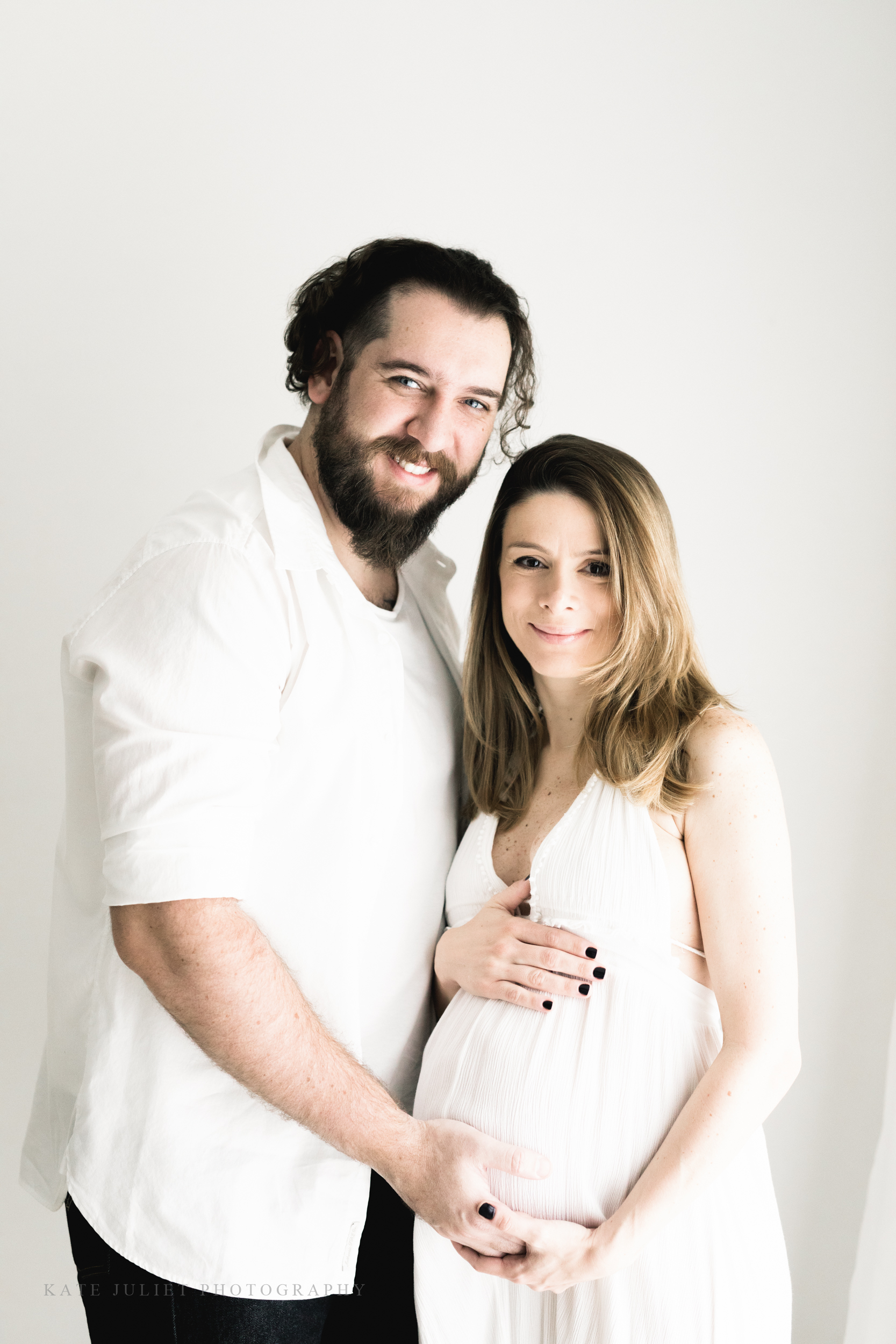 Arlington VA Pregnancy Photographer | Kate Juliet Photography