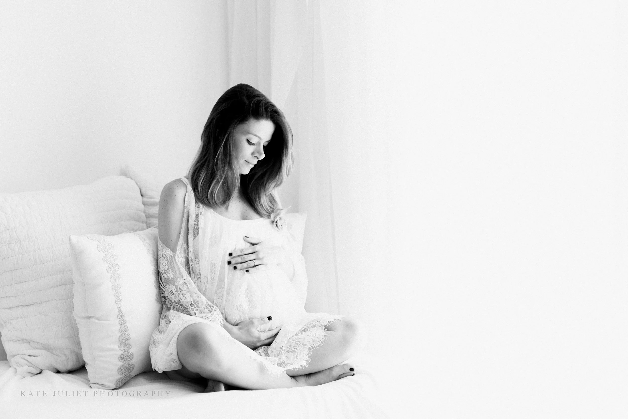 Arlington VA Pregnancy Photographer | Kate Juliet Photography