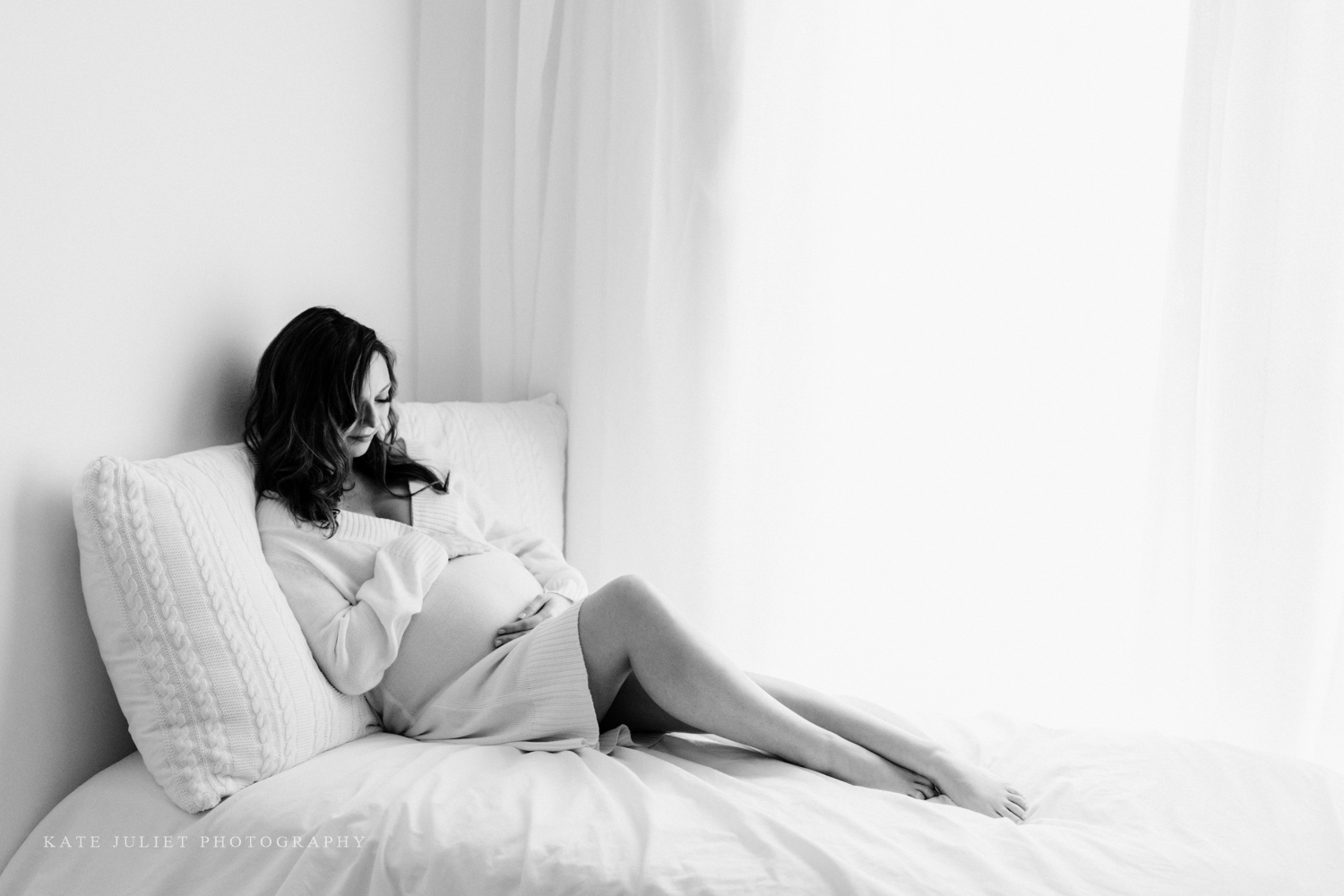 Loudoun County VA Pregnancy Photographer | Kate Juliet Photography