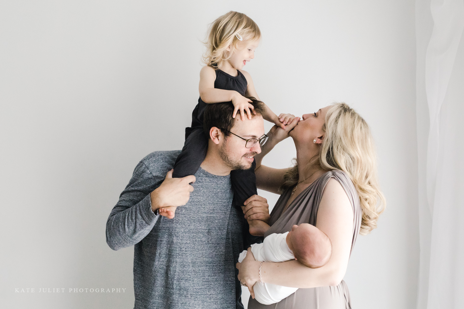 Alexandria VA Newborn Photographer | Kate Juliet Photography