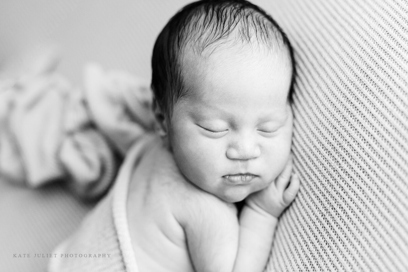 Alexander's Newborn Session | Kate Juliet Photography