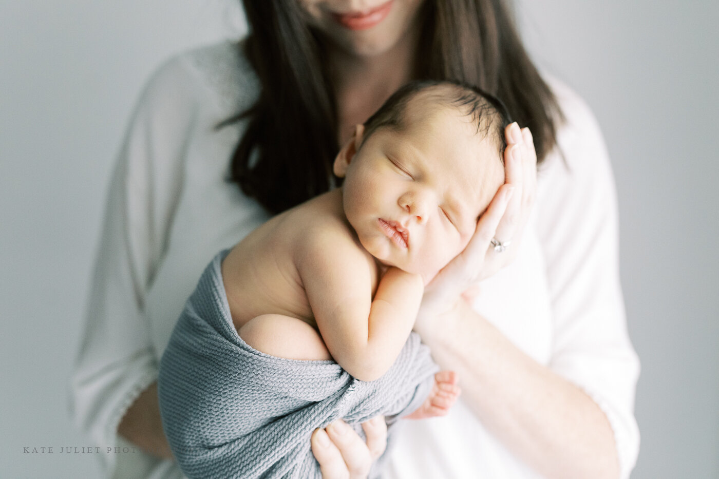 Fairfax, VA Newborn Photographer | Kate Juliet Photography