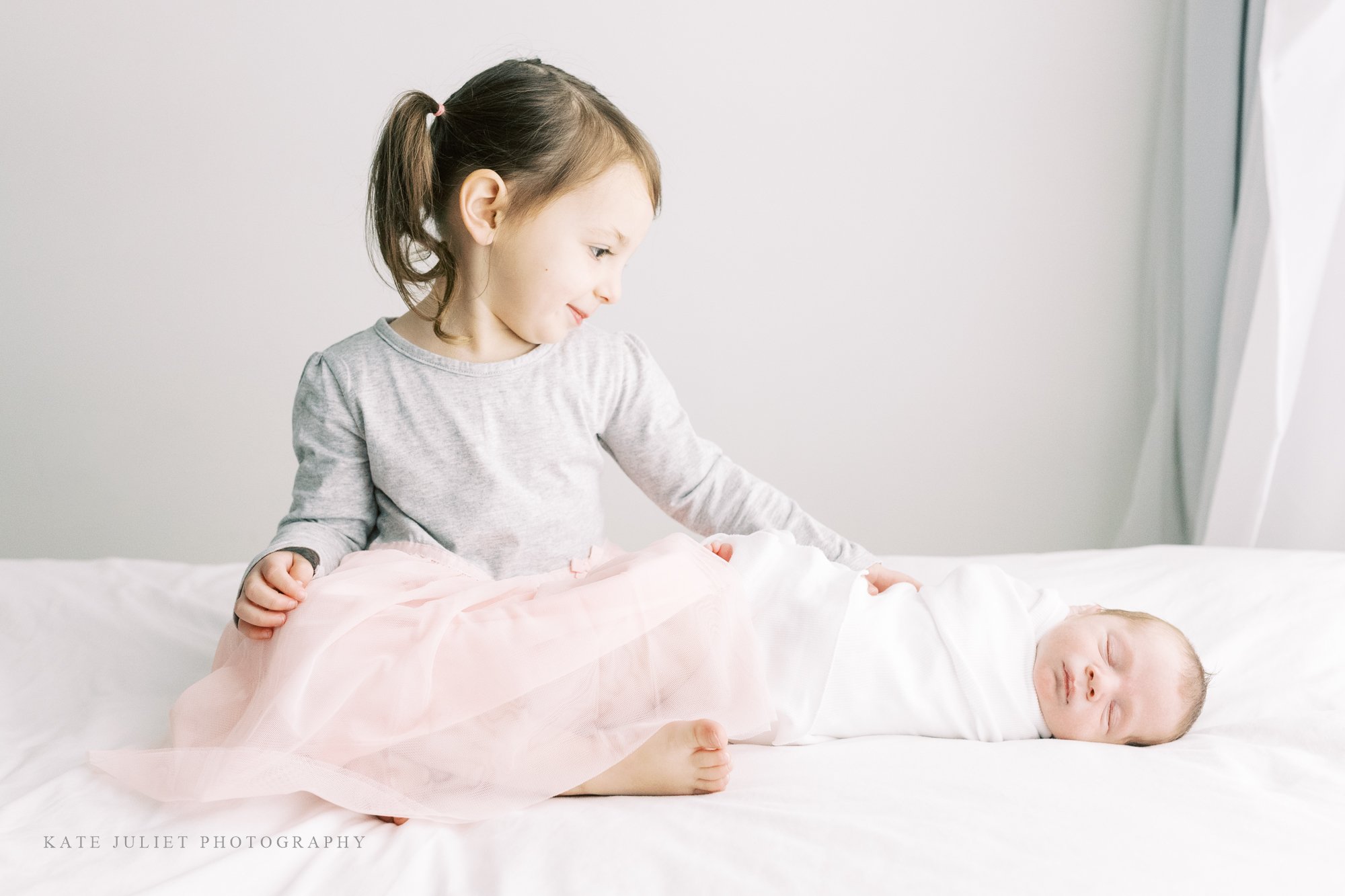 kate-juliet-photography-2022-newborn-web-13.jpg