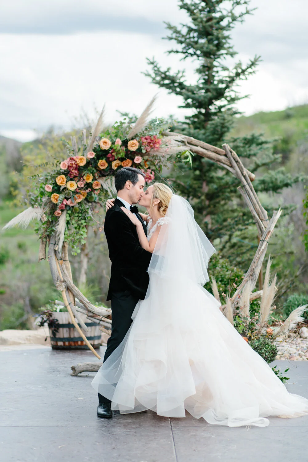 Alex &amp; Jon | Auberge at Blue Sky - June