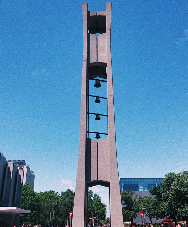 Happy end of semester Owls! 🦉We wish you the best of luck with finals szn, and hope you finish strong! 💪🏼 You worked hard. Rest up, treat yourself and we’ll see you next semester👋🏼