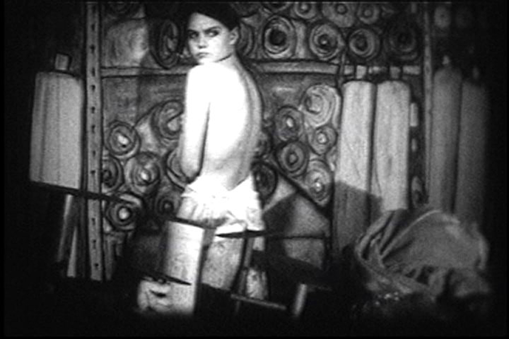 fabric seller