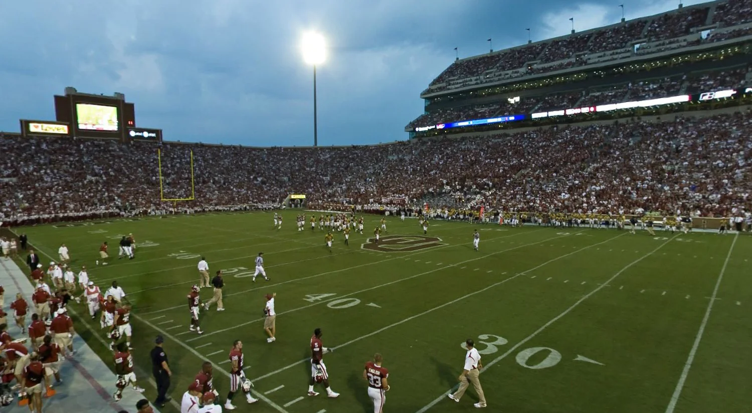 3514 sooner sports ou sideline.JPG