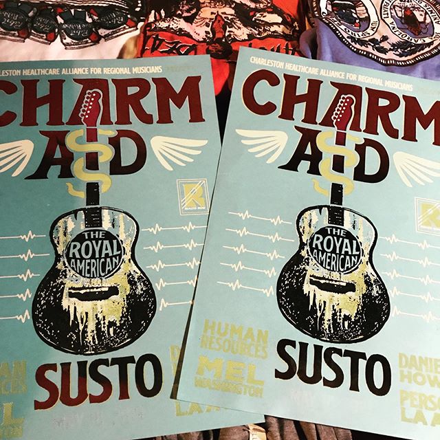 Come getchu some! First two love printed posters for #charmaid here at @theroyalamerican 
#charlietownprints
#handoftodd
#screenprint
#screenprinting