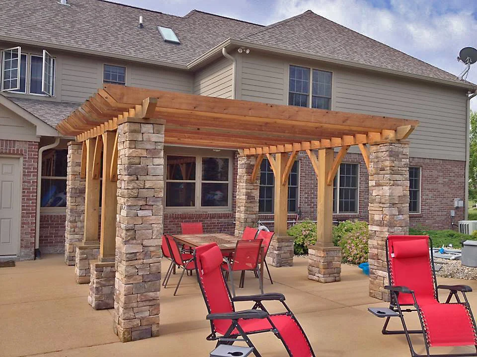 Rustic Pergola with stone columns_screen_900px.jpg
