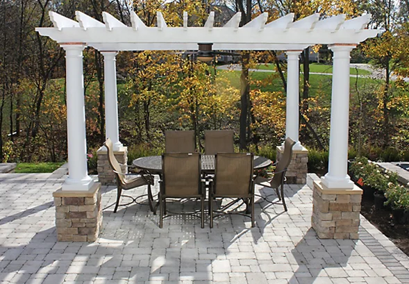 Tuscan Pergola_white_stone_fan_screen_600px.jpg